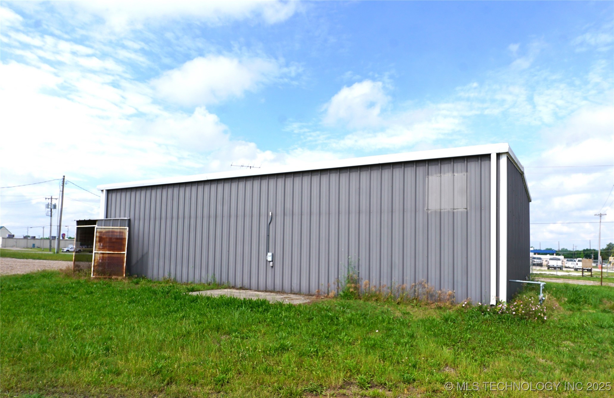 1900 B. Street Property Photo 23