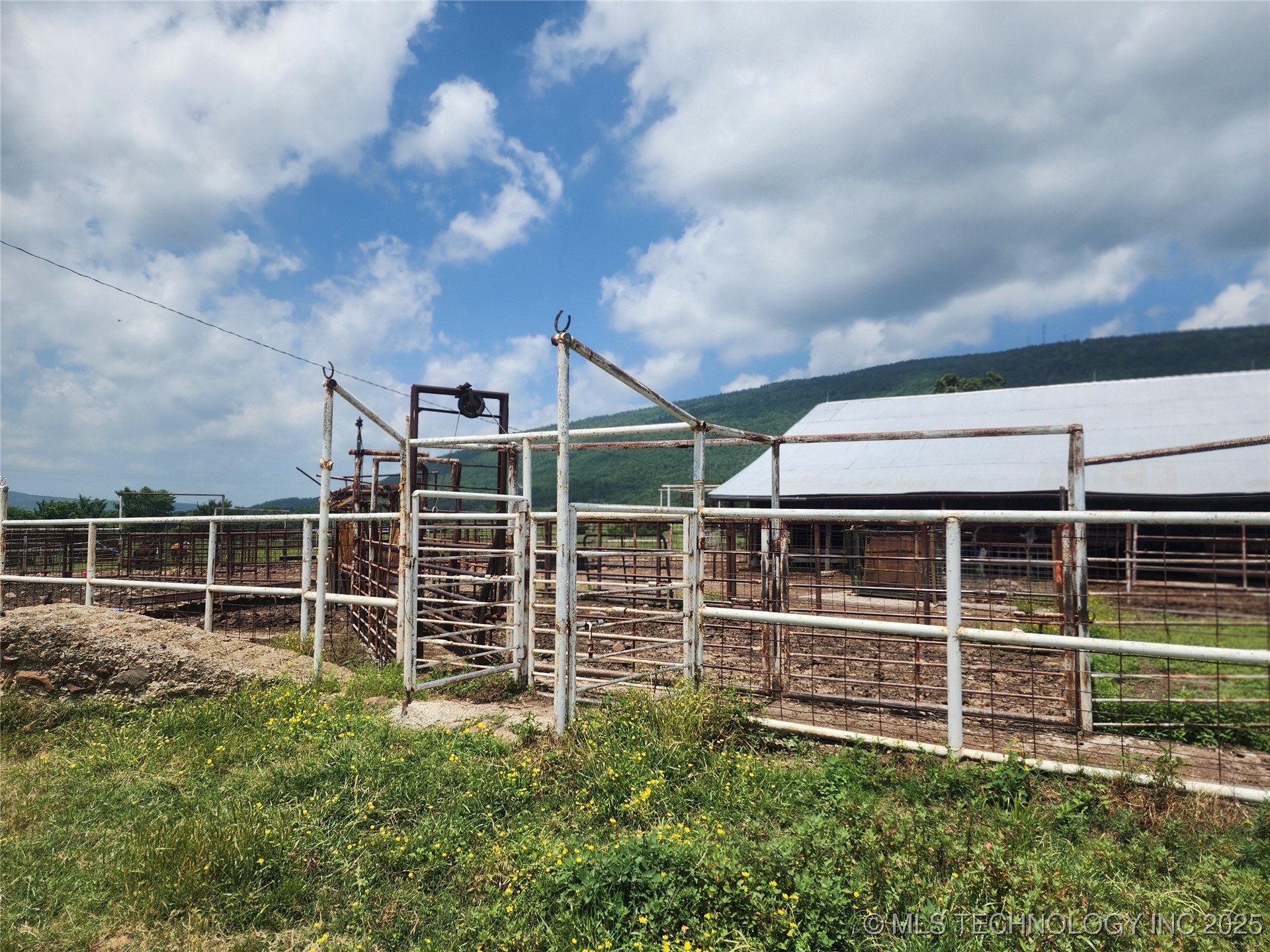 8014 Se Hwy 63 Property Photo 30