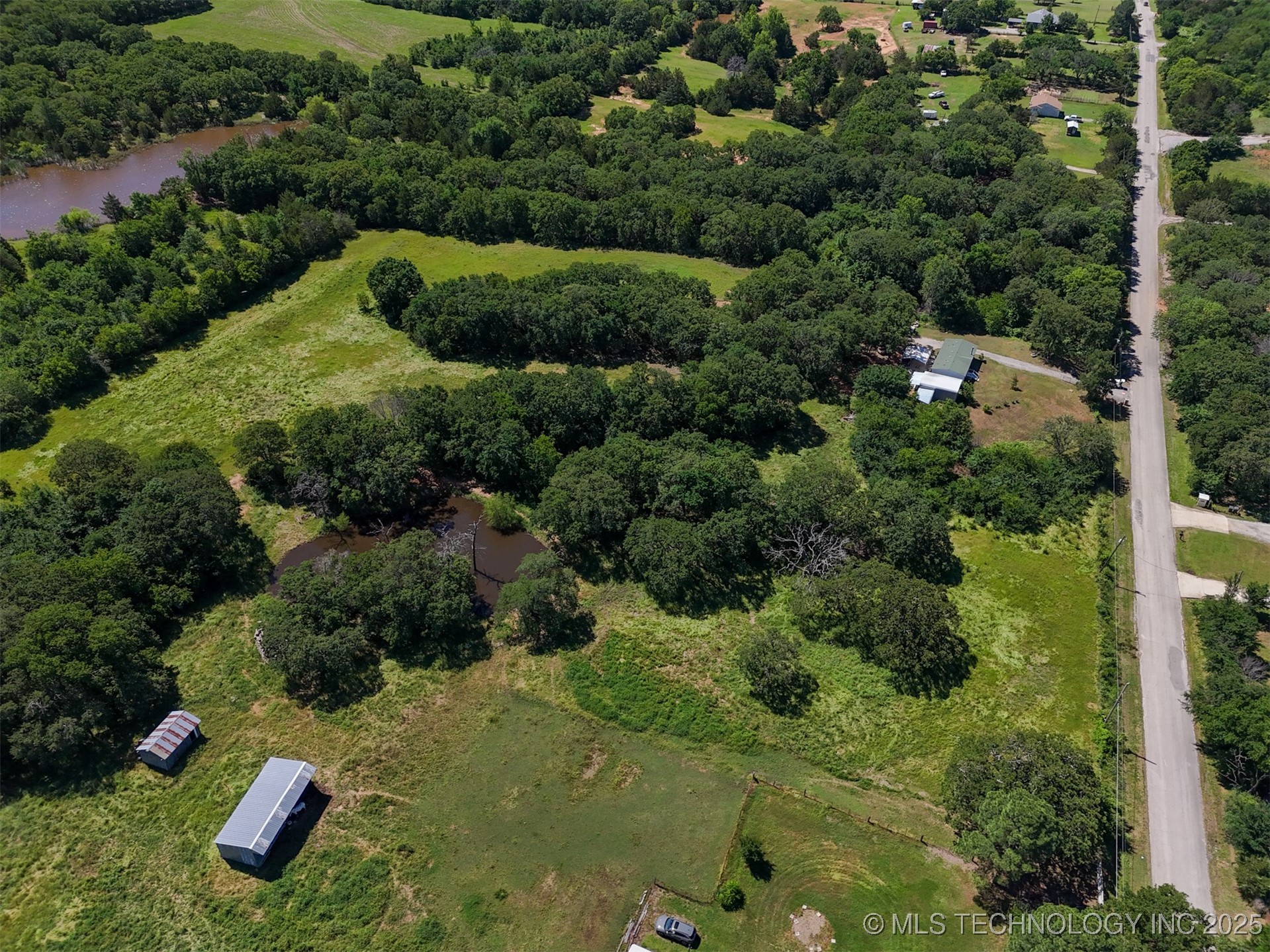 00 Harvey Road Property Photo 12