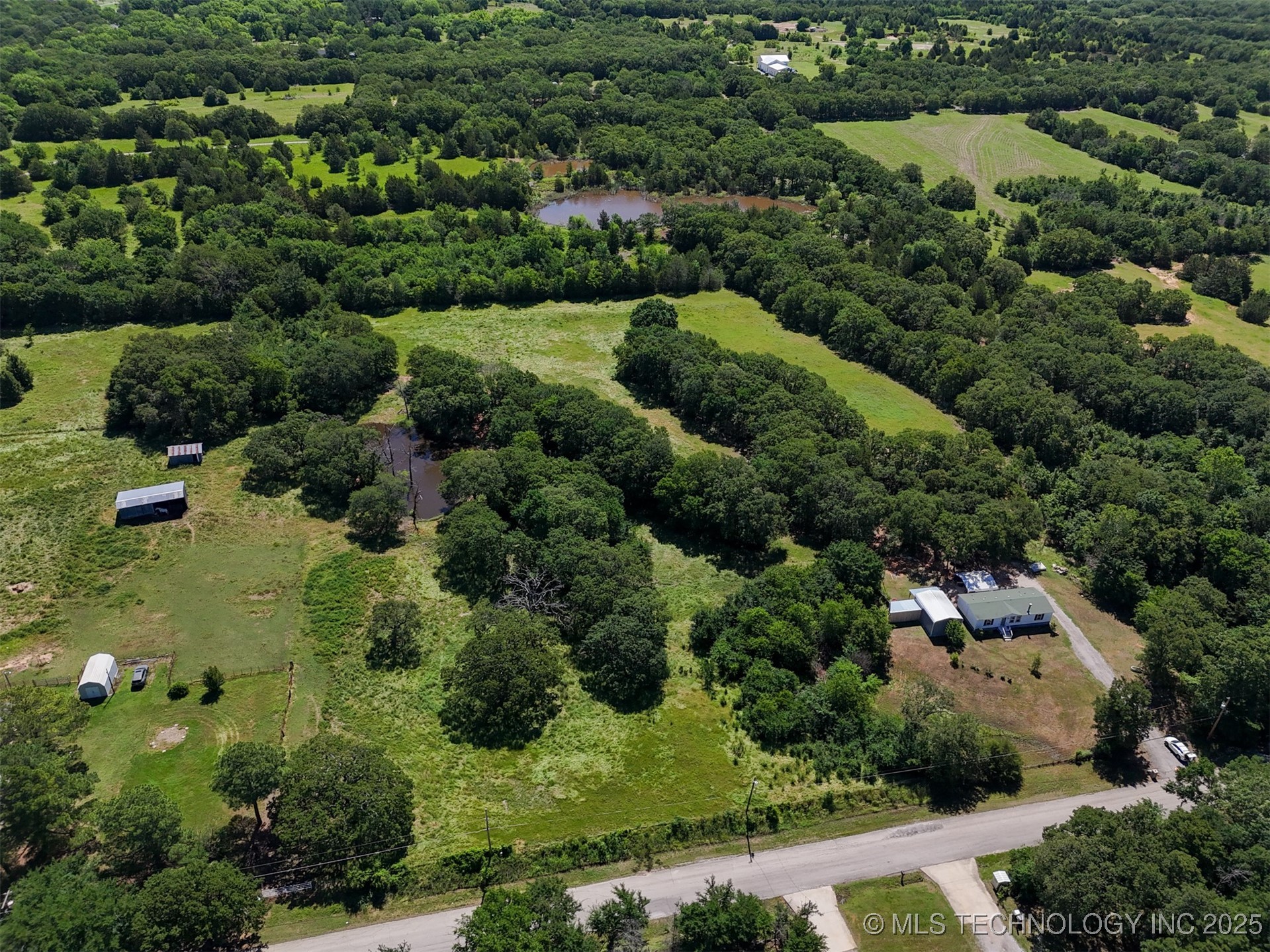 00 Harvey Road Property Photo 14