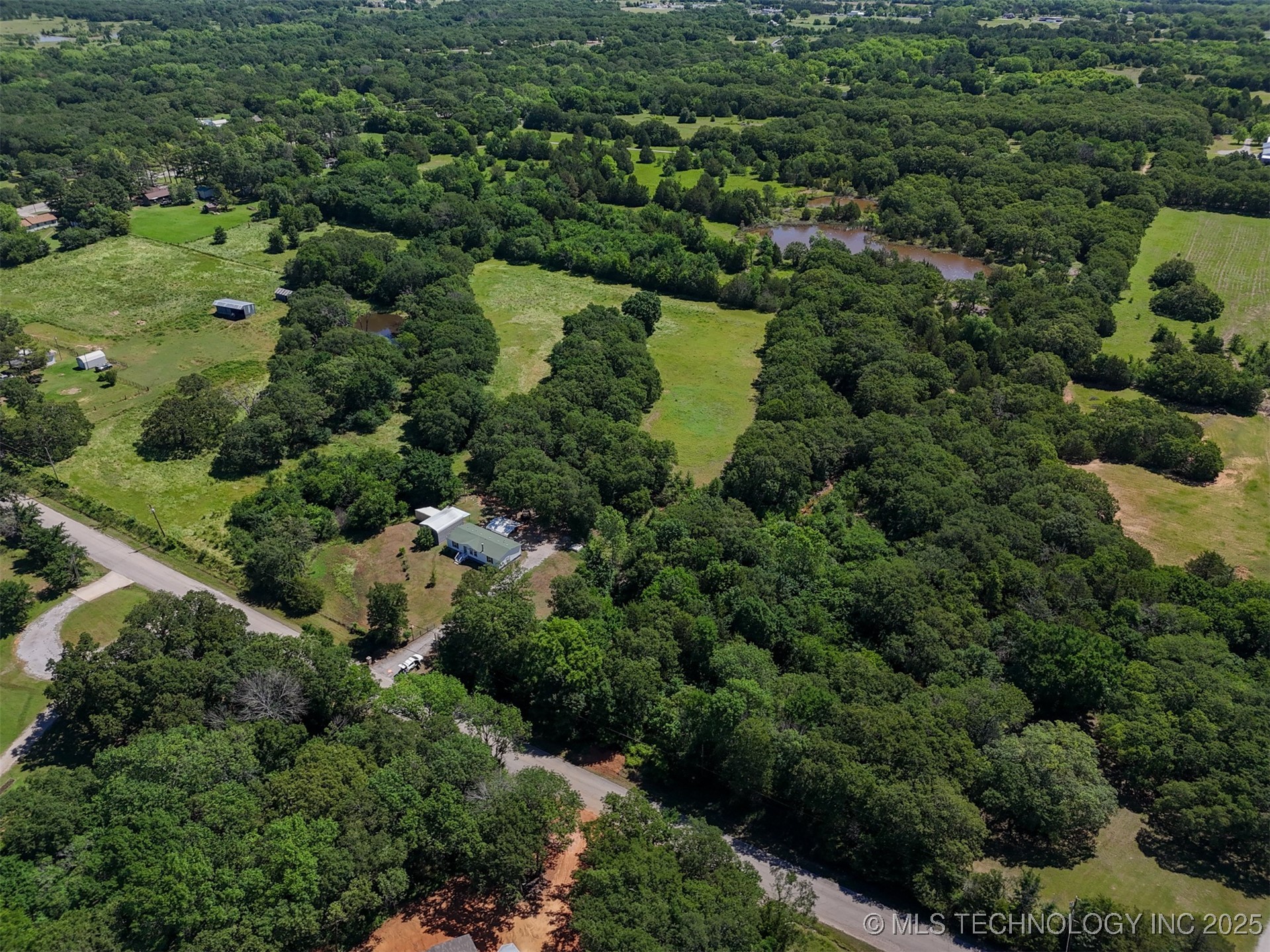 00 Harvey Road Property Photo 15