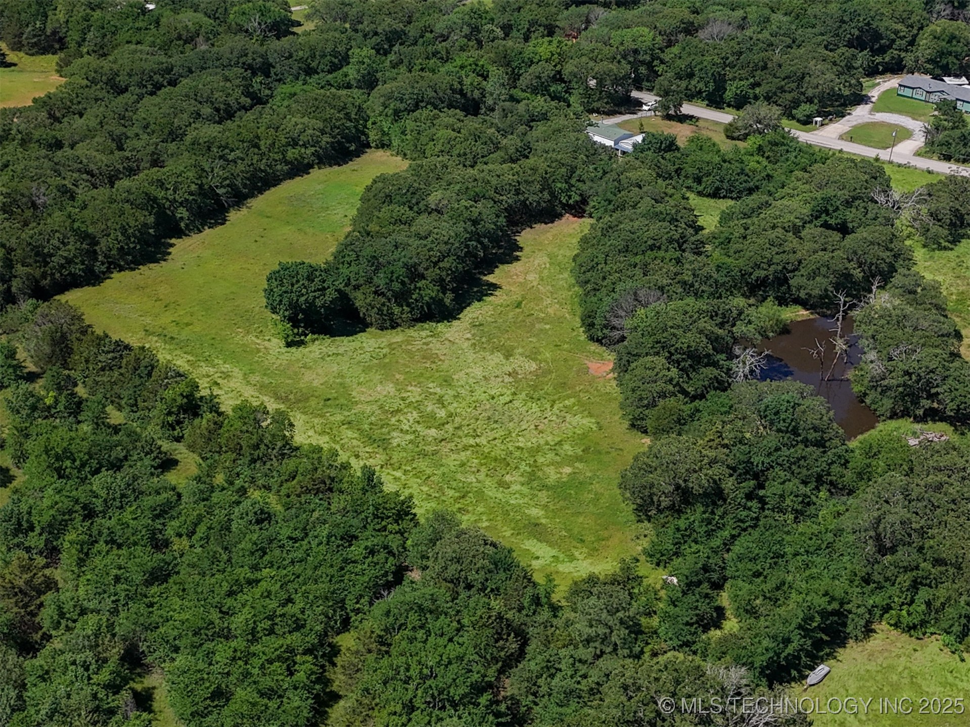 00 Harvey Road Property Photo 33