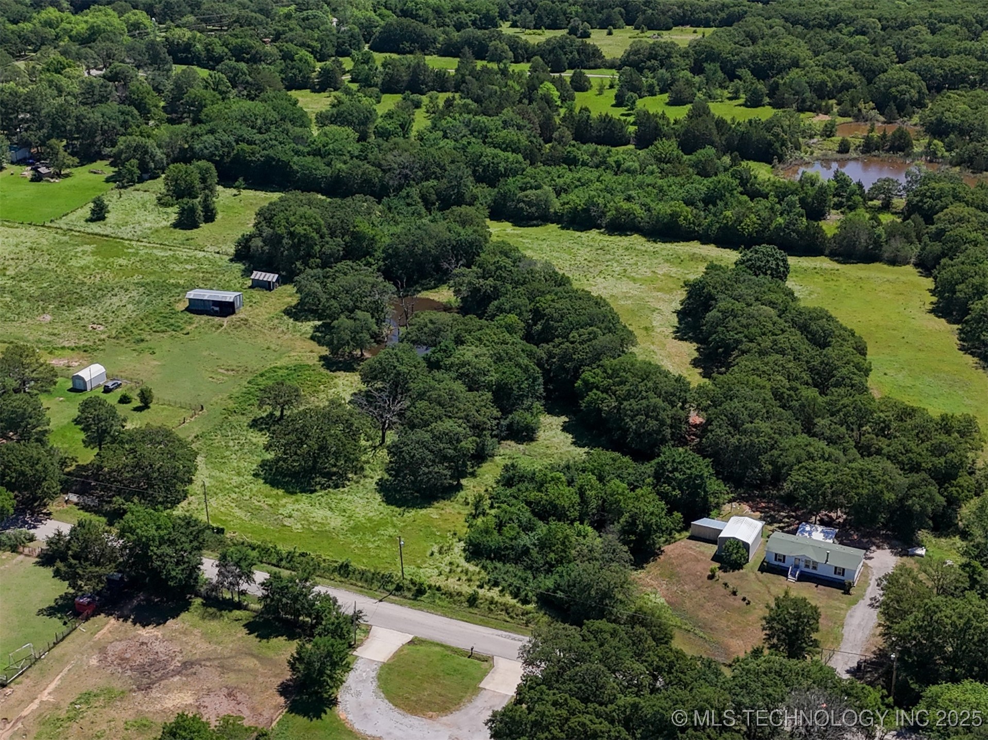 00 Harvey Road Property Photo 38