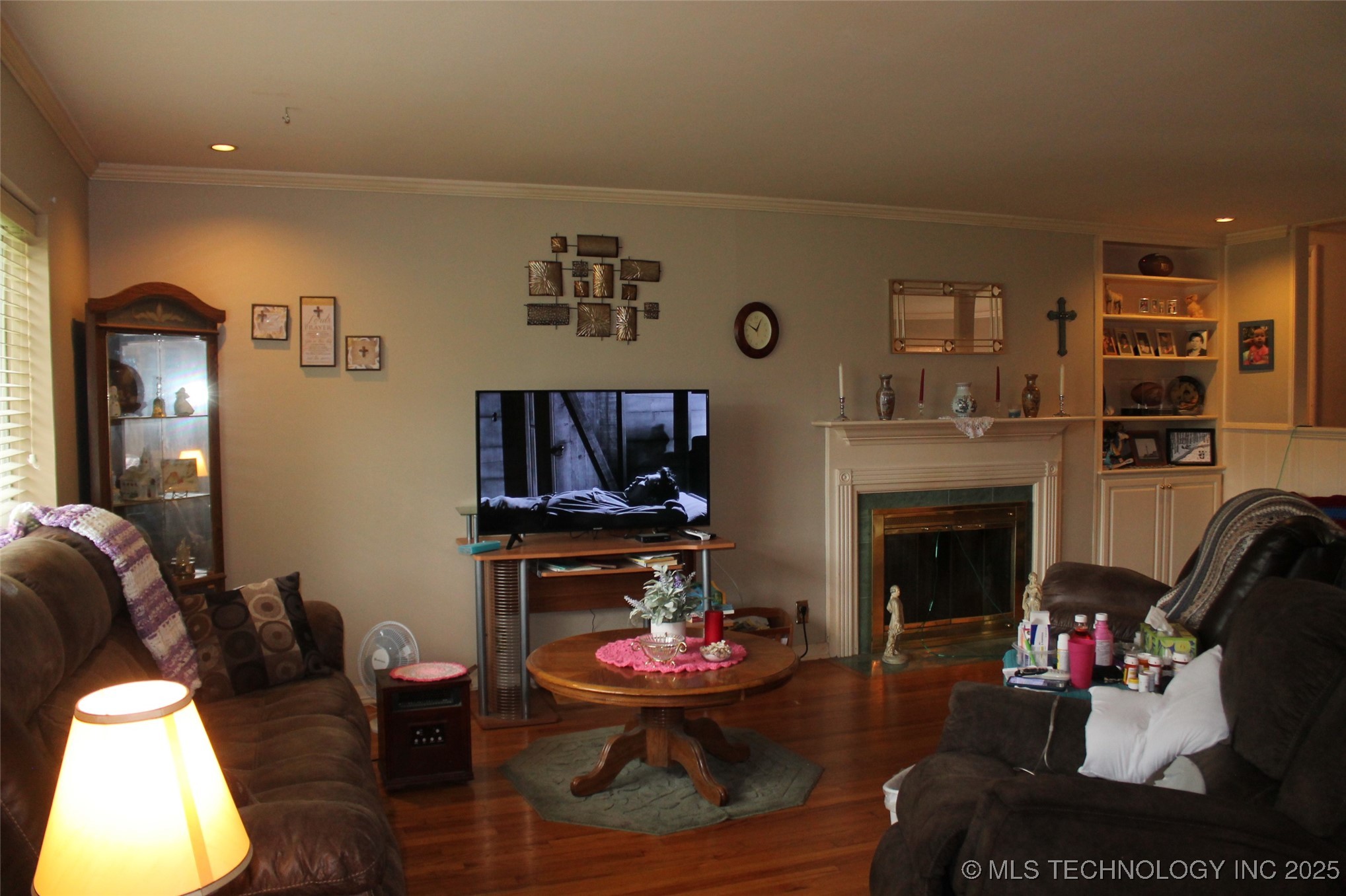 1507 E Seminole Property Photo 8