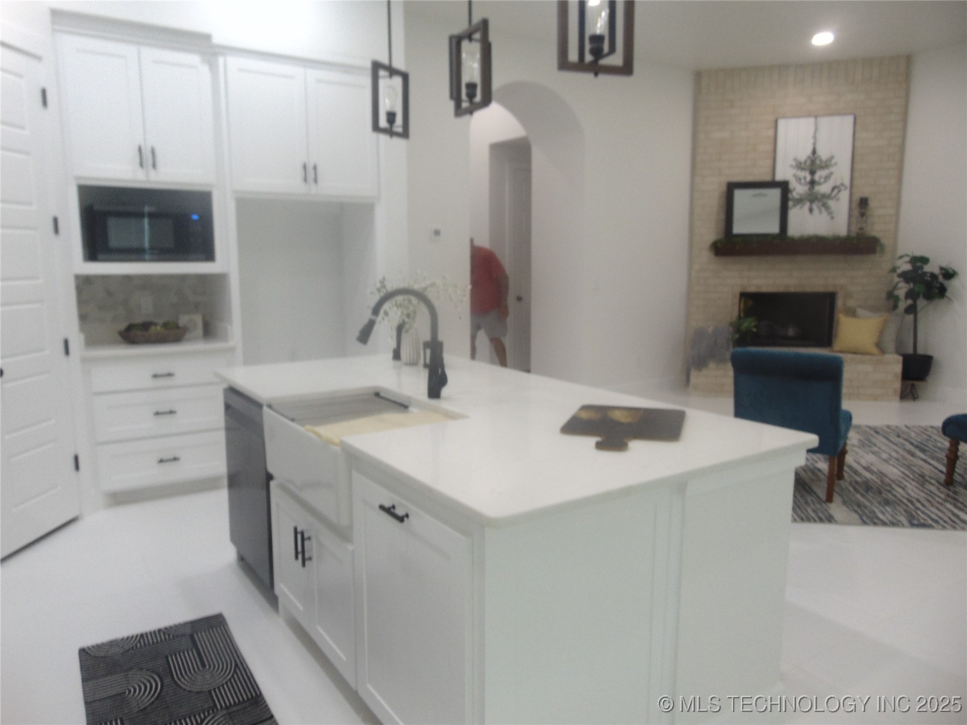 408 E Cherokee Street Property Photo 18