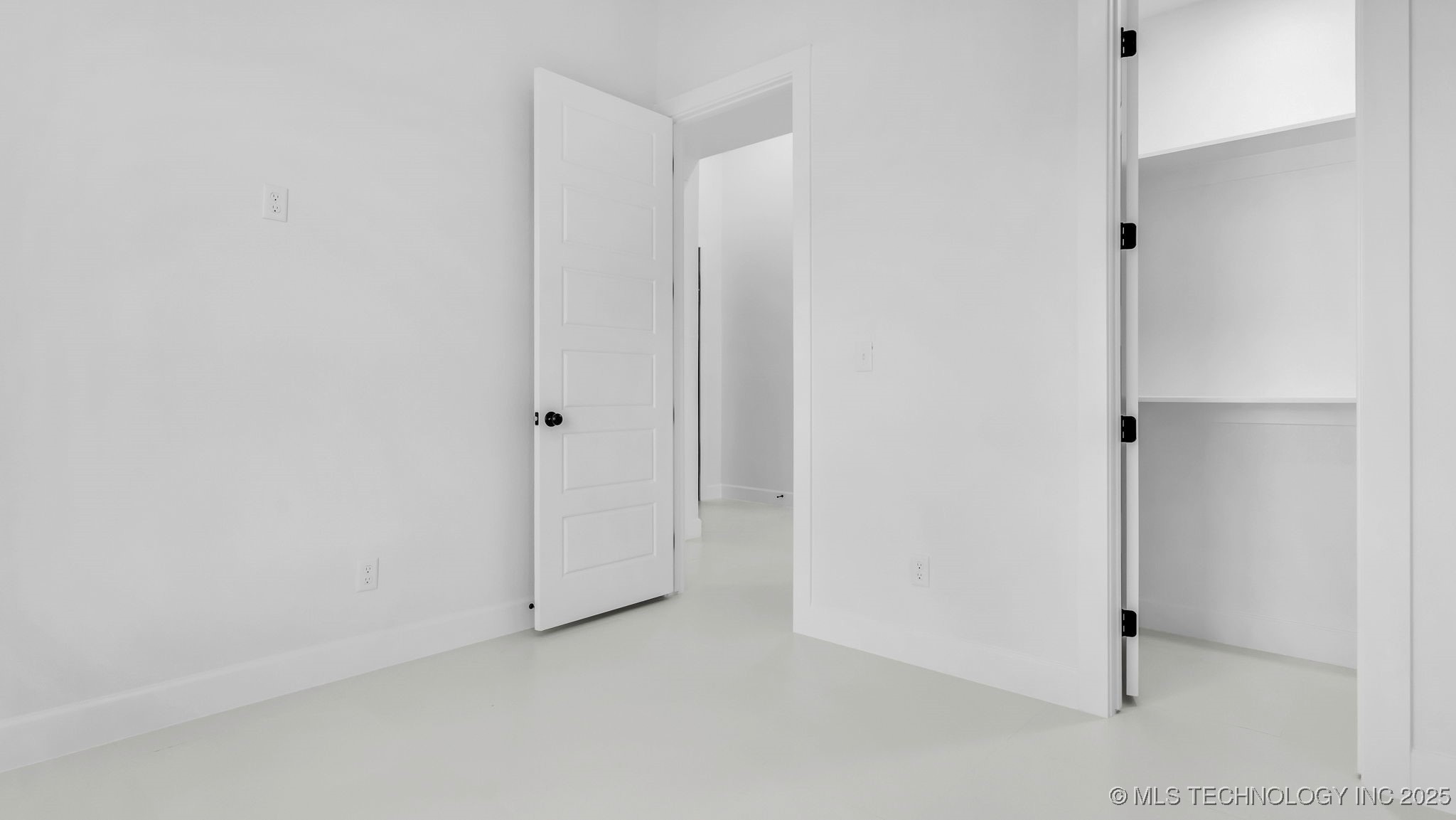 408 E Cherokee Street Property Photo 42