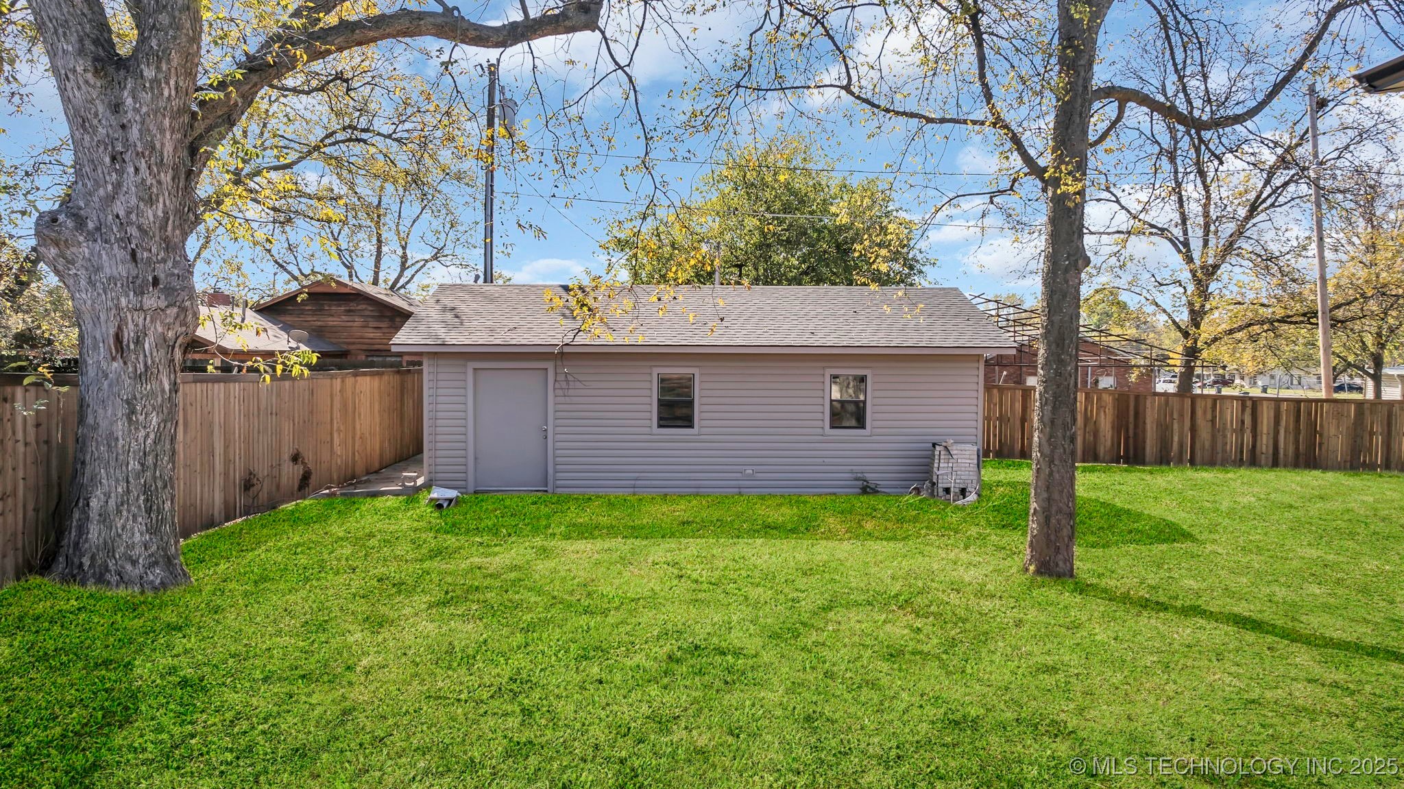 408 E Cherokee Street Property Photo 50