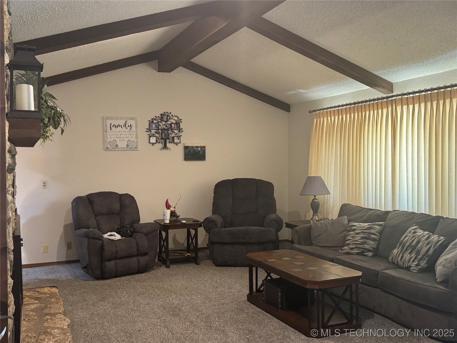 909 Bayshore Drive Property Photo 3