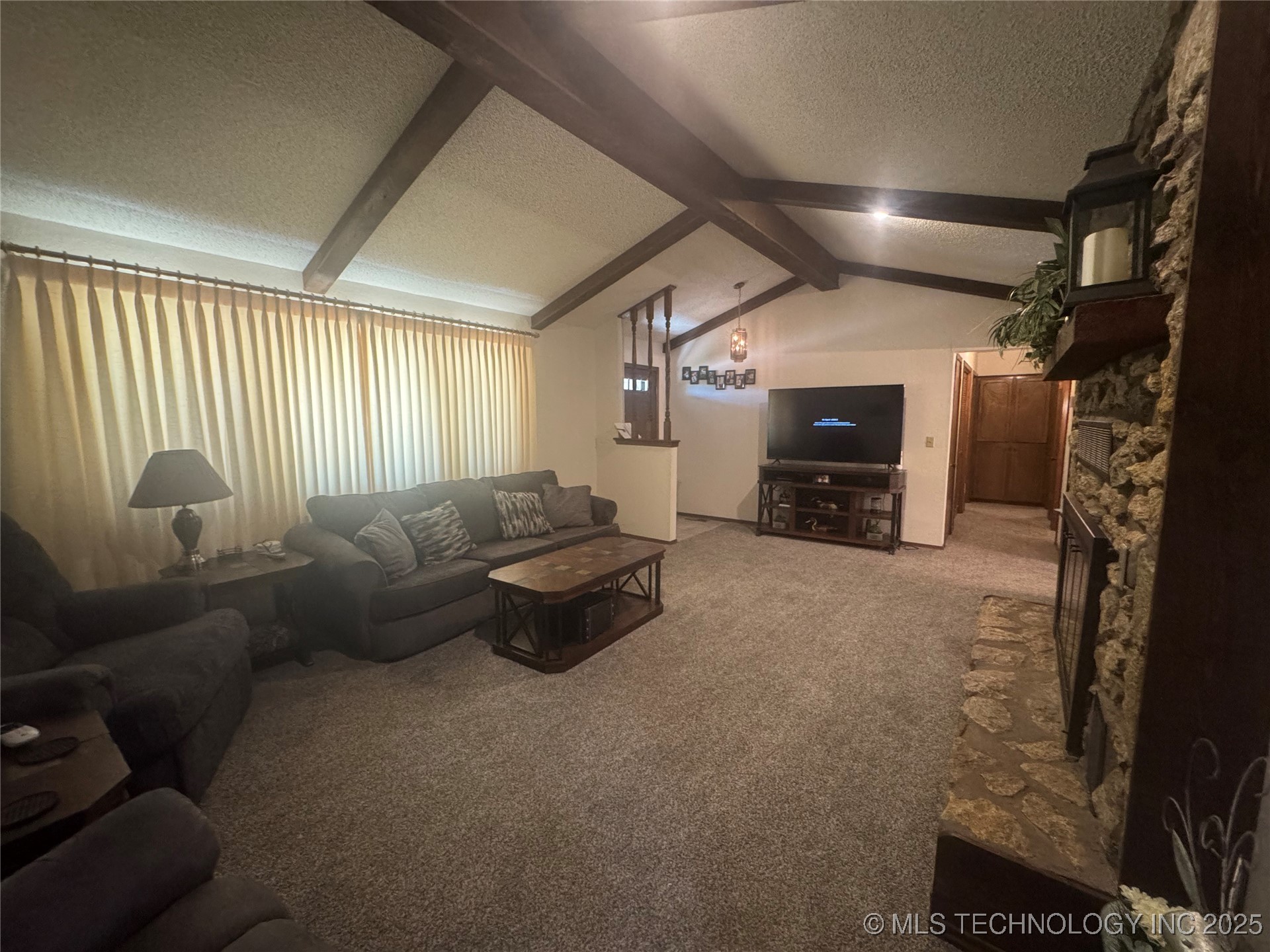 909 Bayshore Drive Property Photo 5