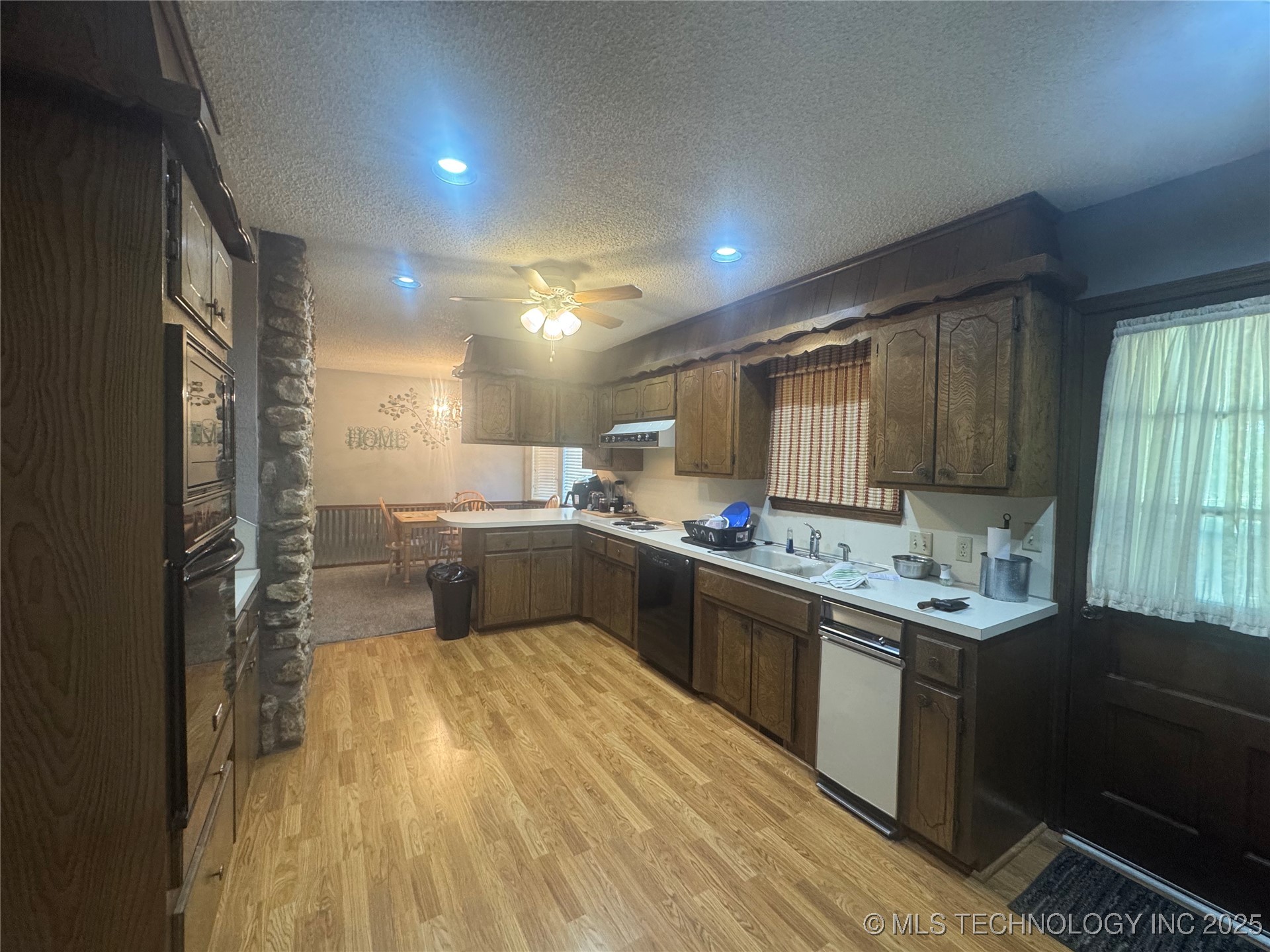 909 Bayshore Drive Property Photo 11