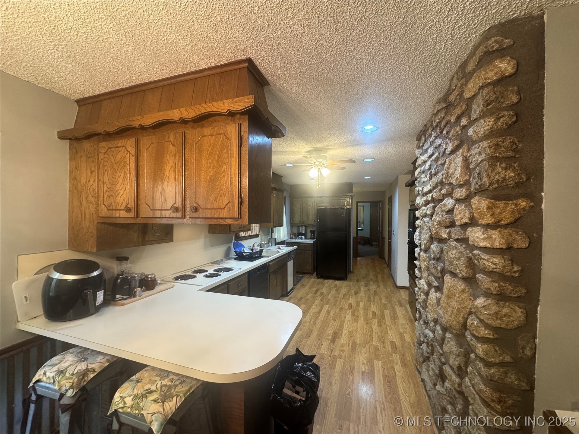 909 Bayshore Drive Property Photo 12