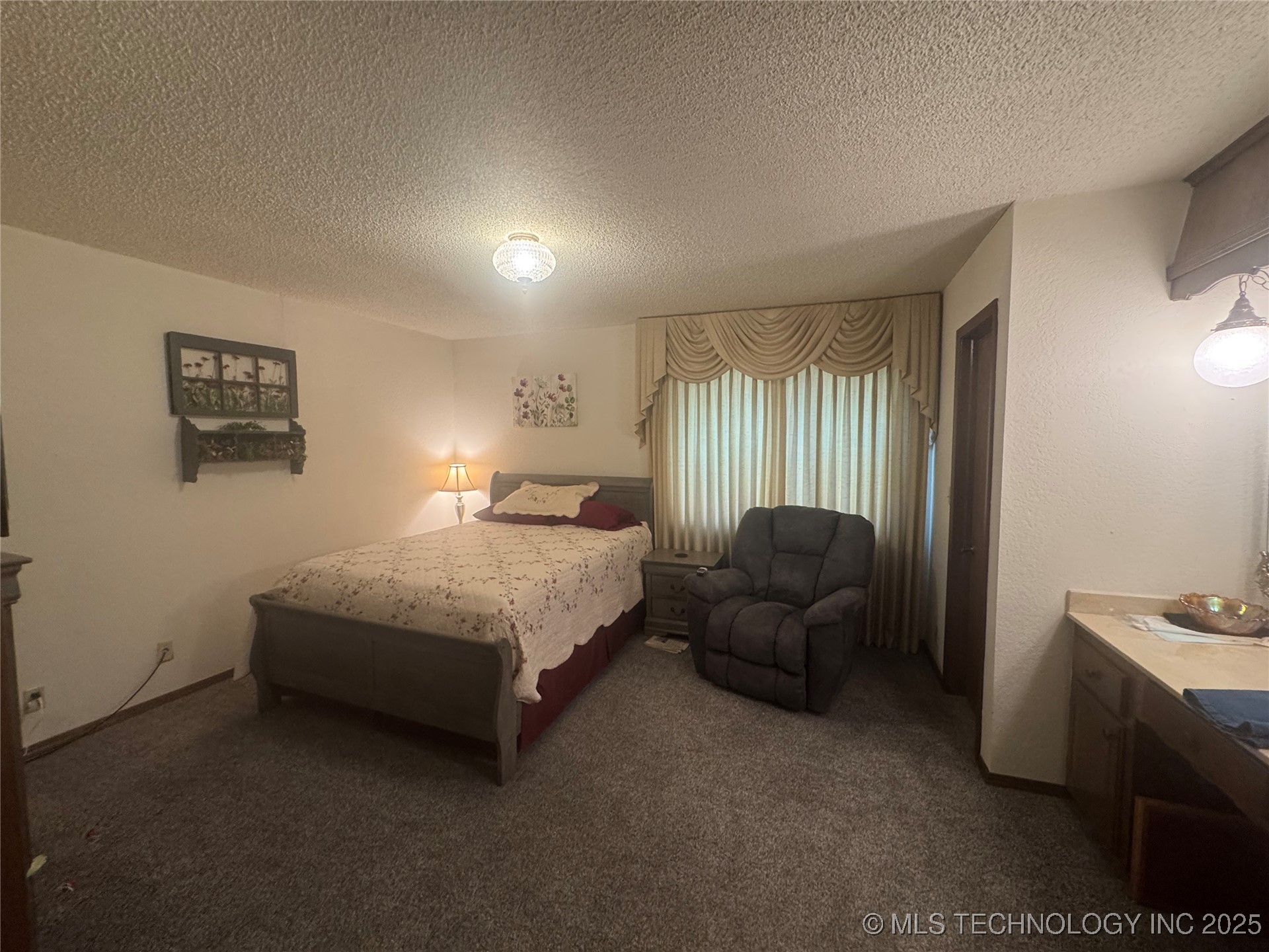 909 Bayshore Drive Property Photo 14