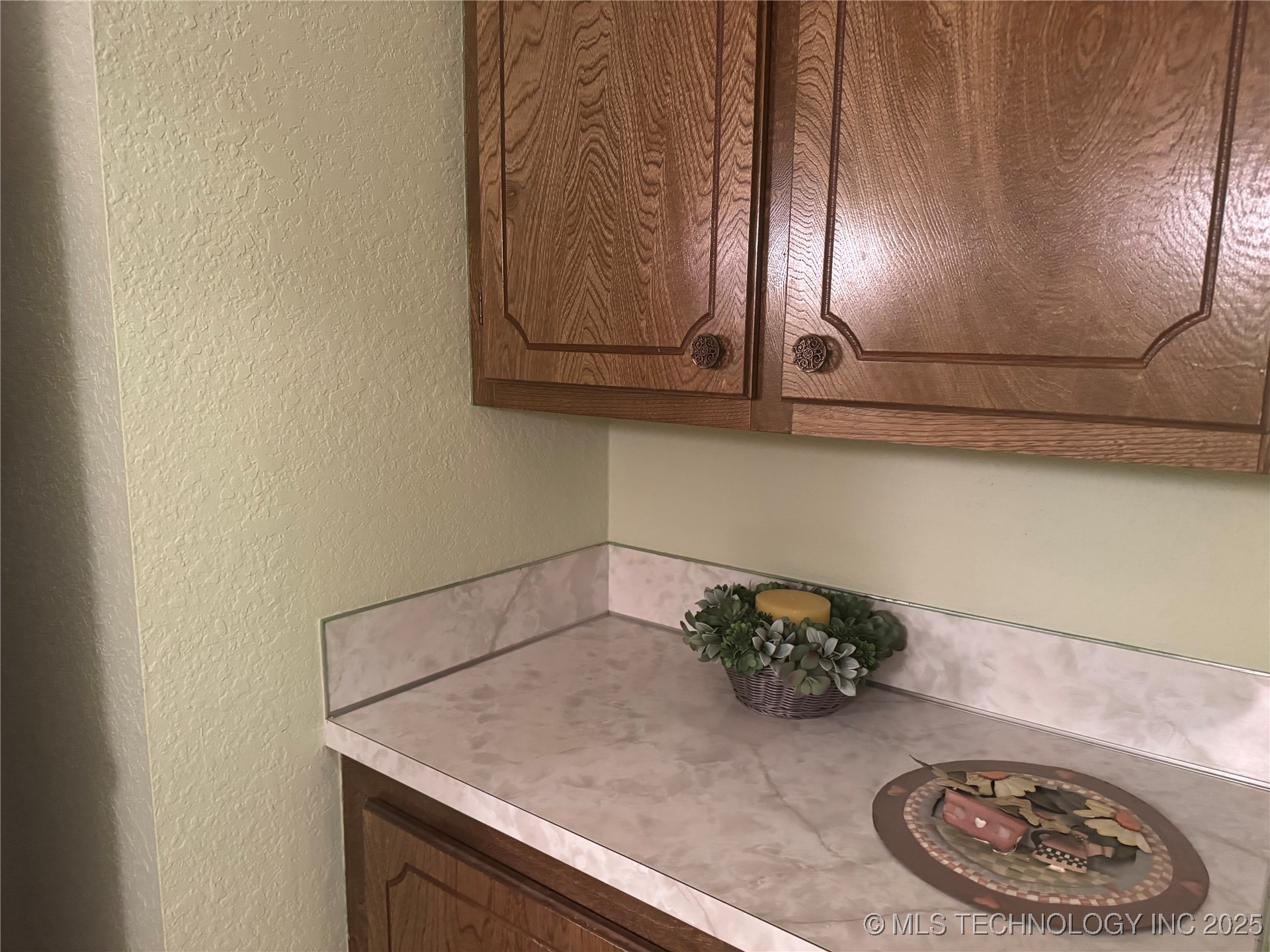 909 Bayshore Drive Property Photo 17