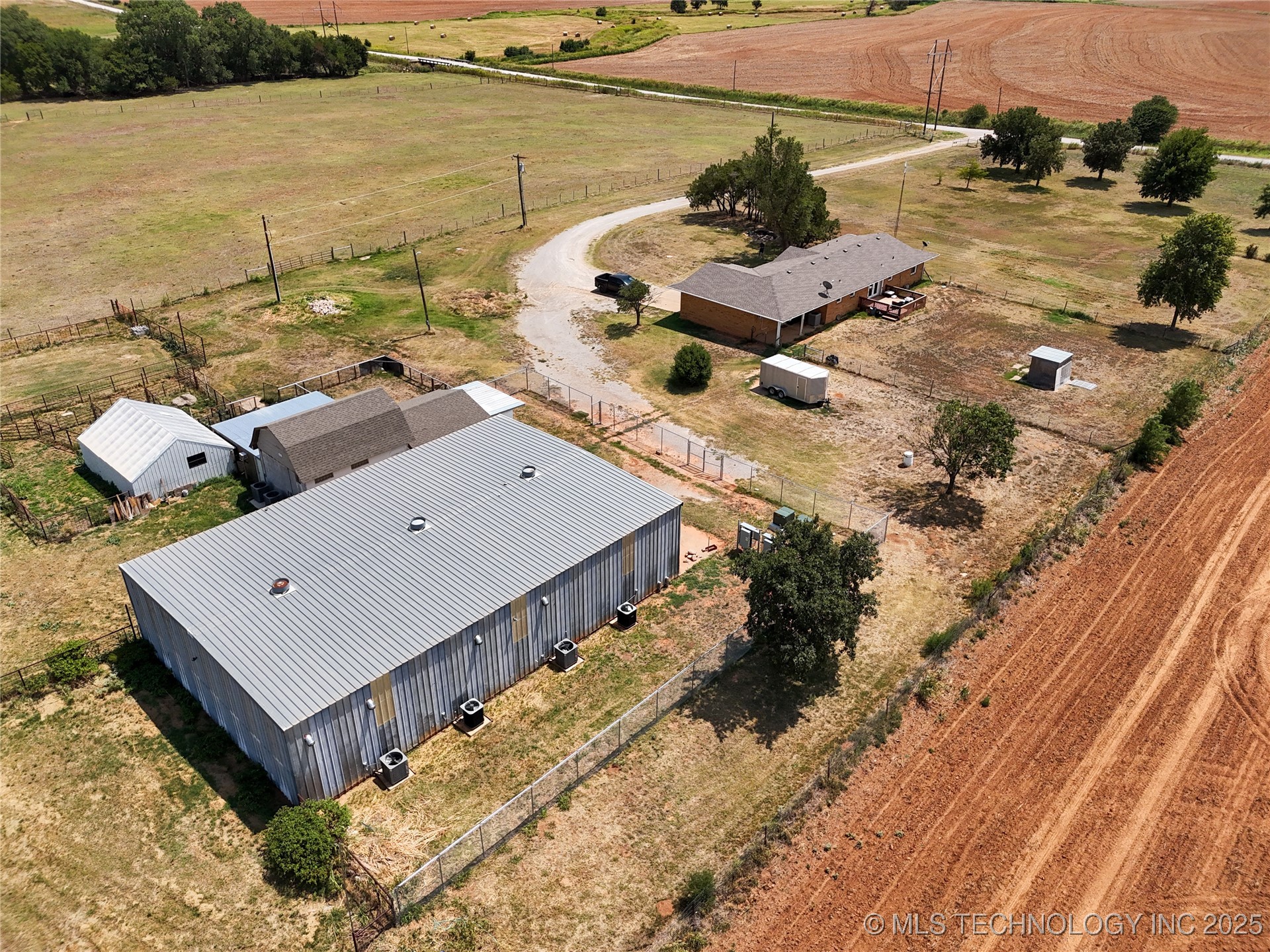 11614 W Rupe Property Photo 5