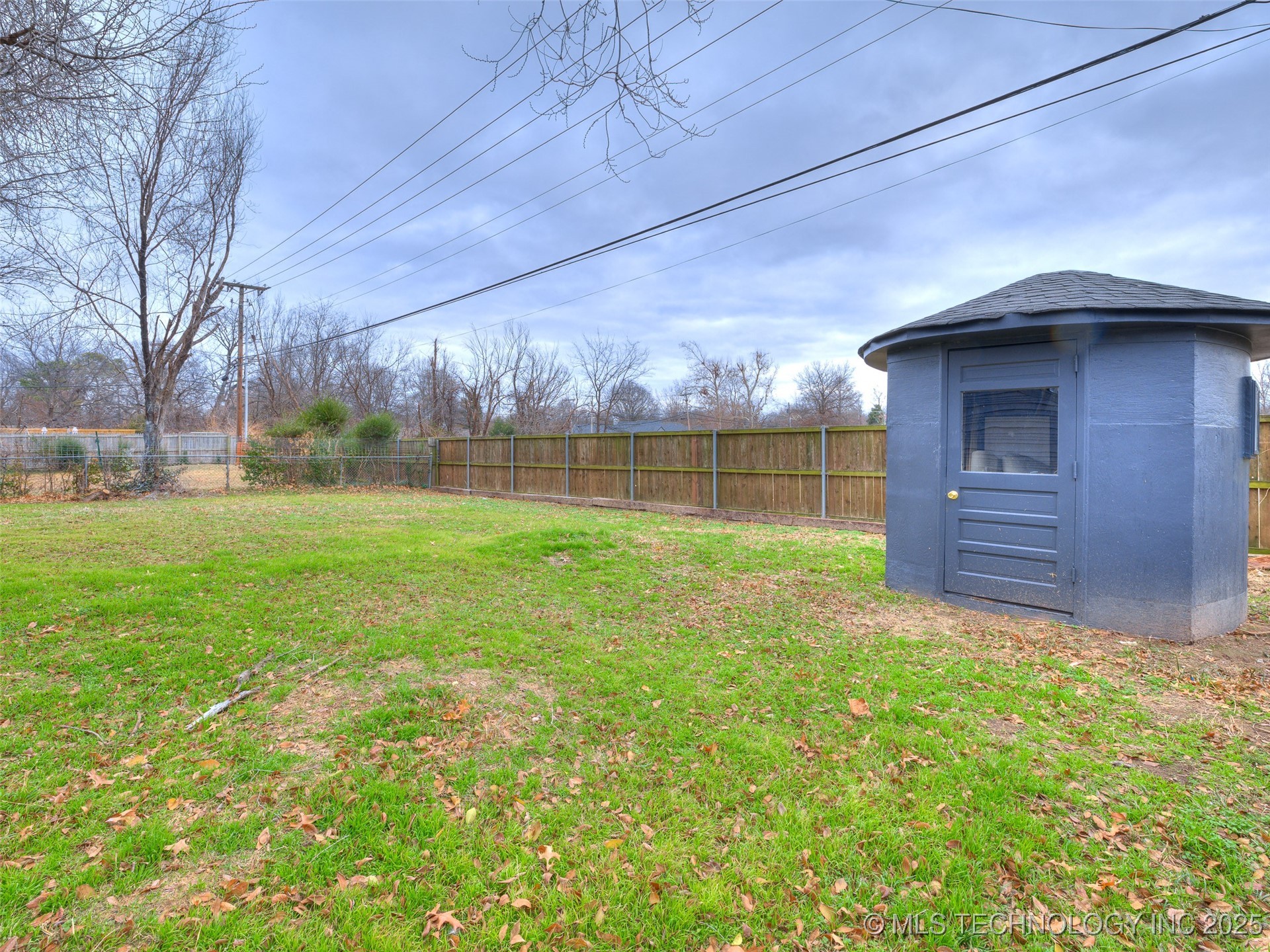 2528 E 57th Street Property Photo 74