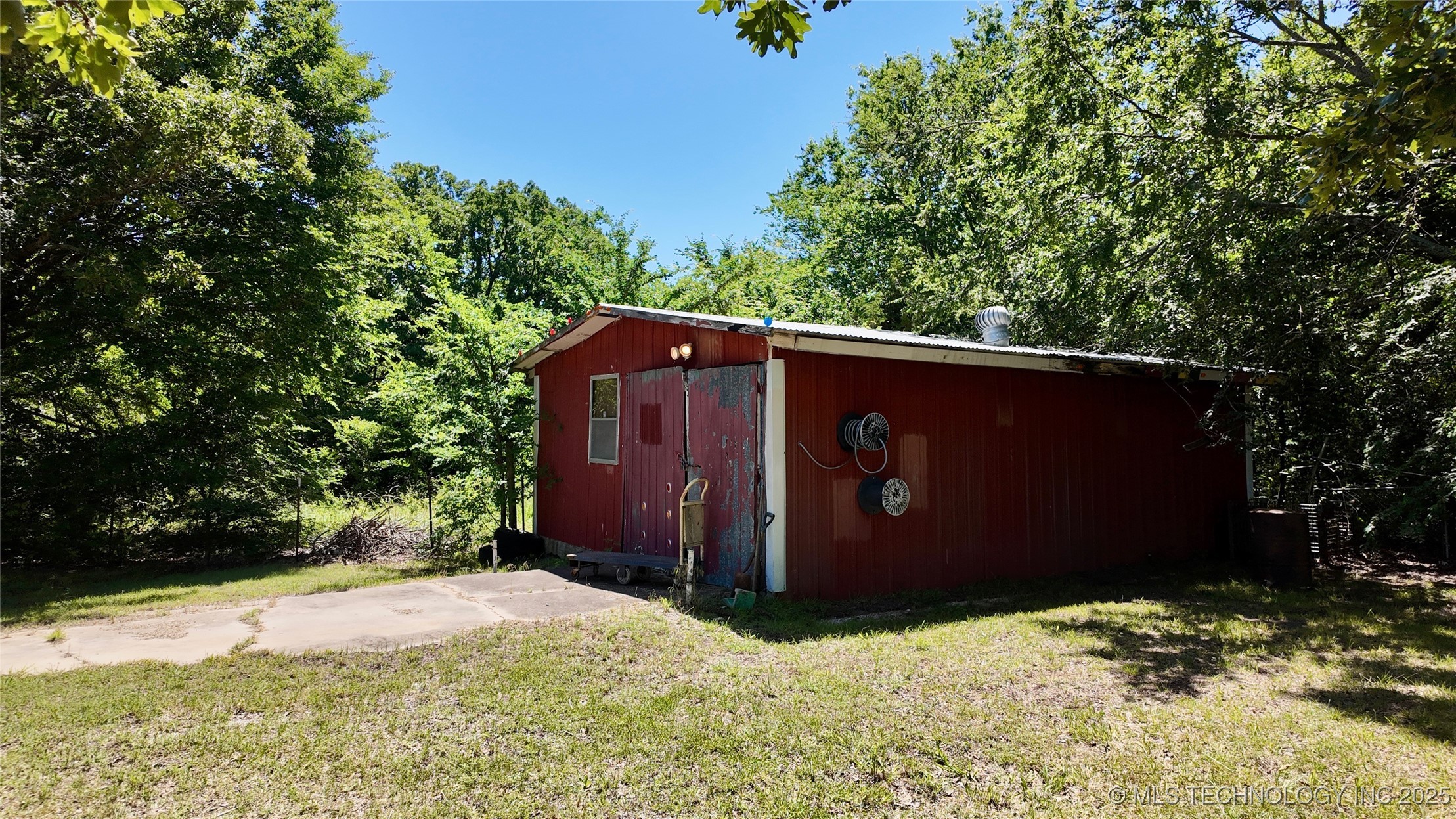 51808 E Private 1621 Property Photo 4