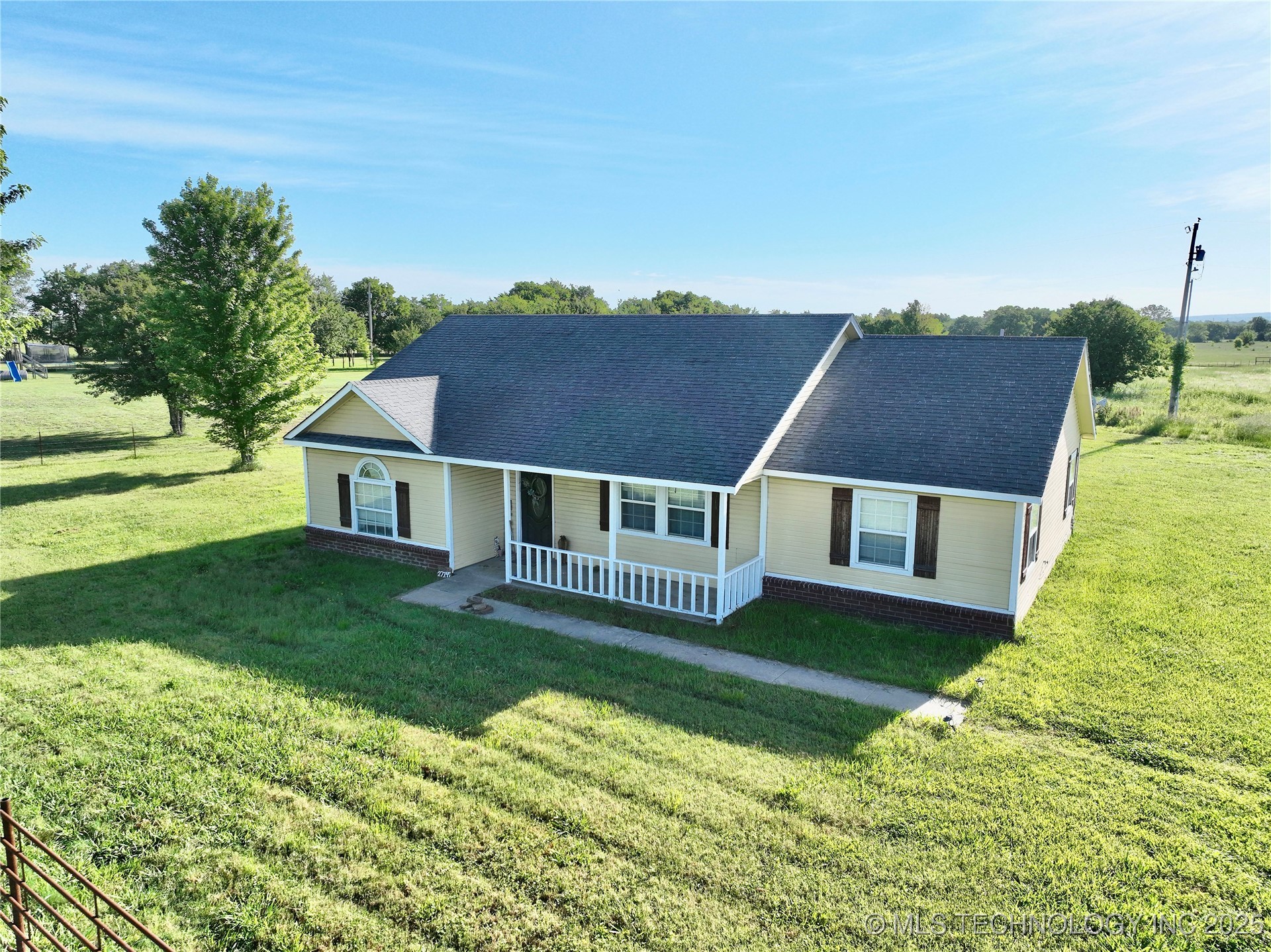 27144 S 60th Street Property Photo 2