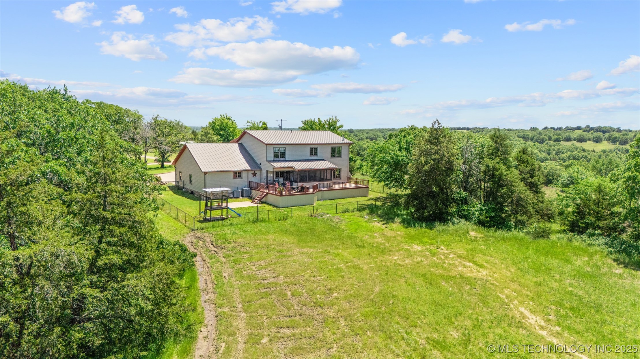37969 County Road 1590 Property Photo 1