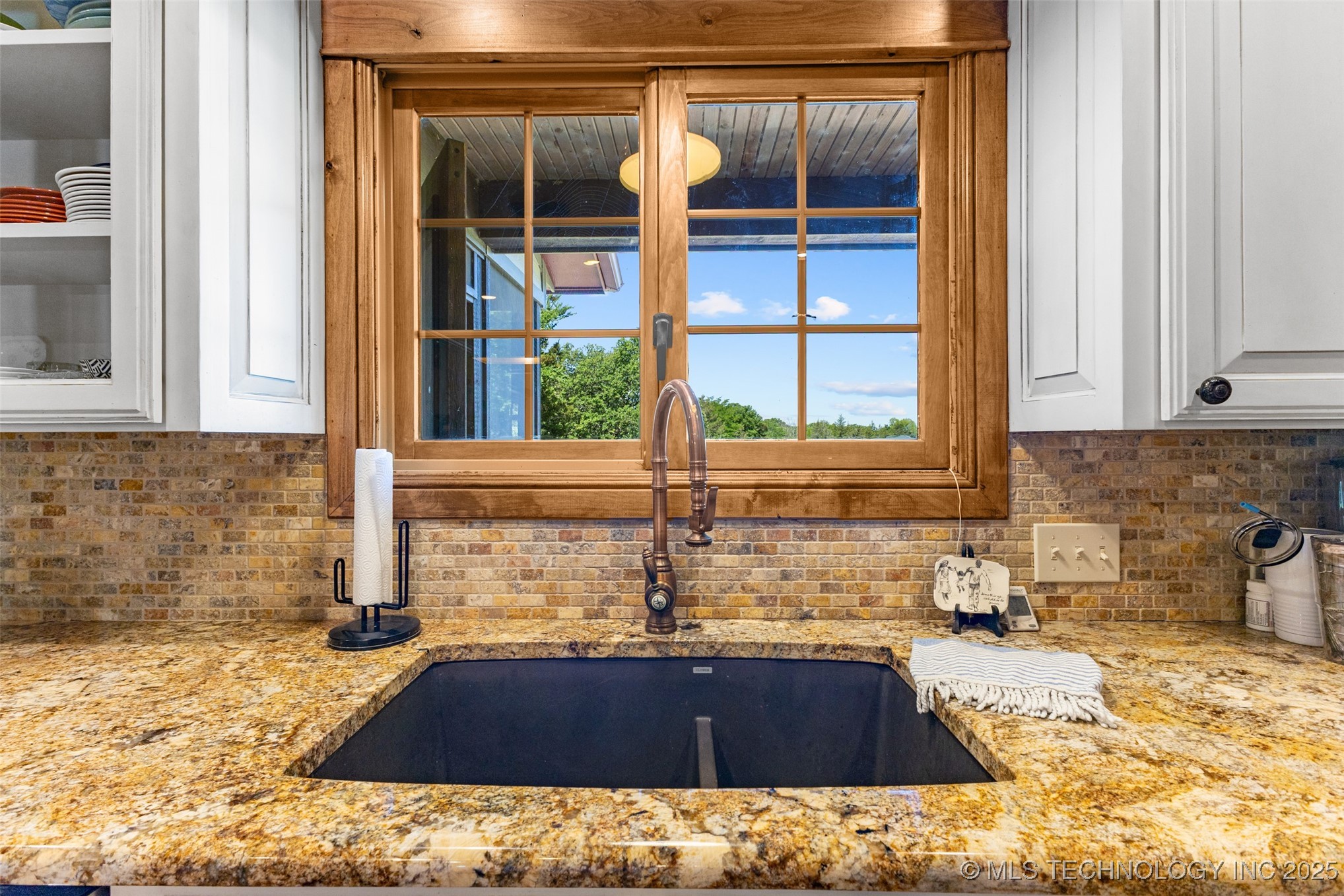 37969 County Road 1590 Property Photo 22