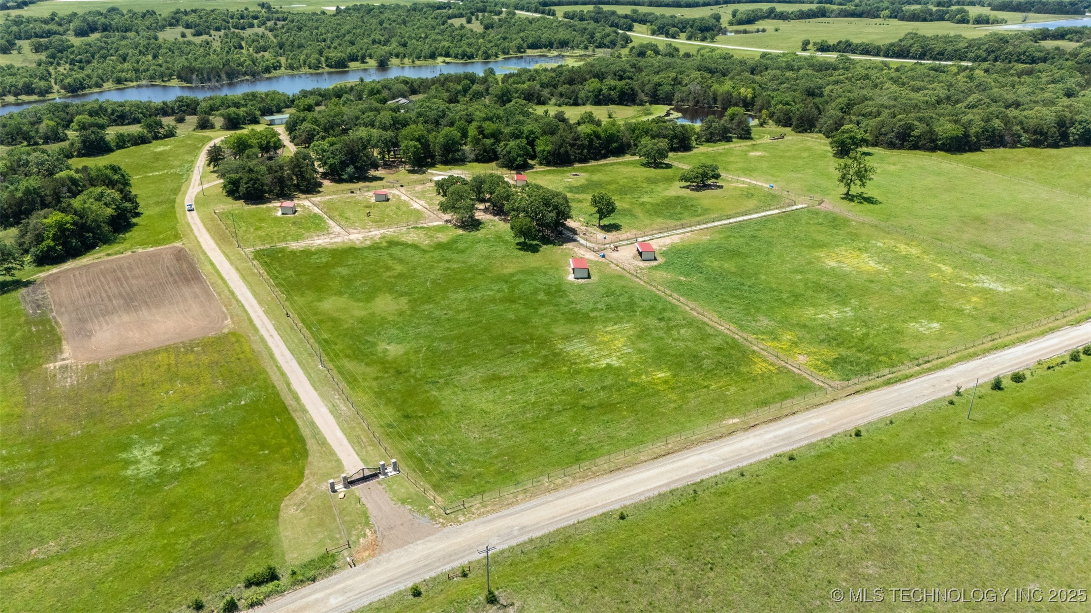 37969 County Road 1590 Property Photo 57