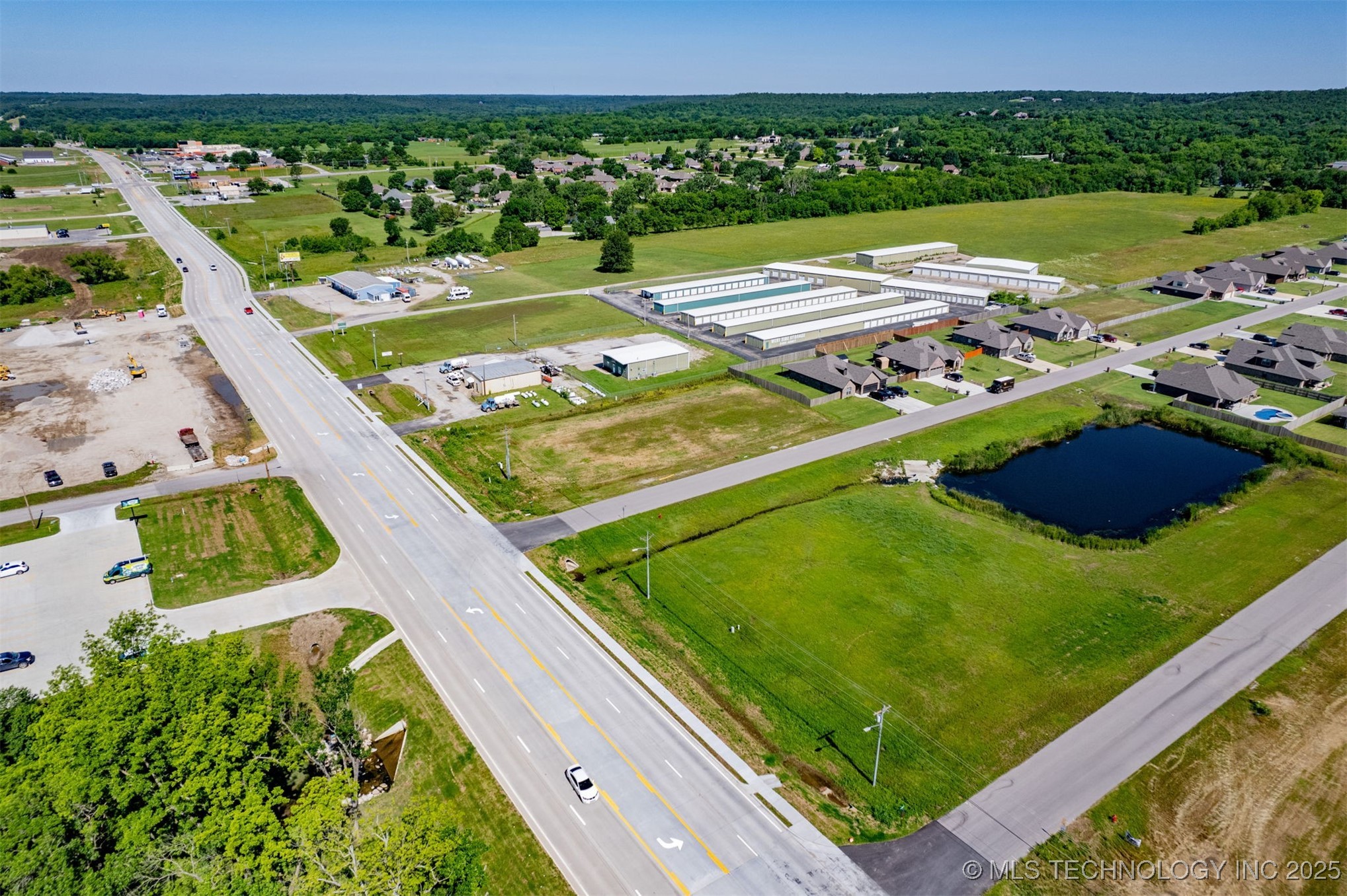 101 Castle Street Property Photo 3