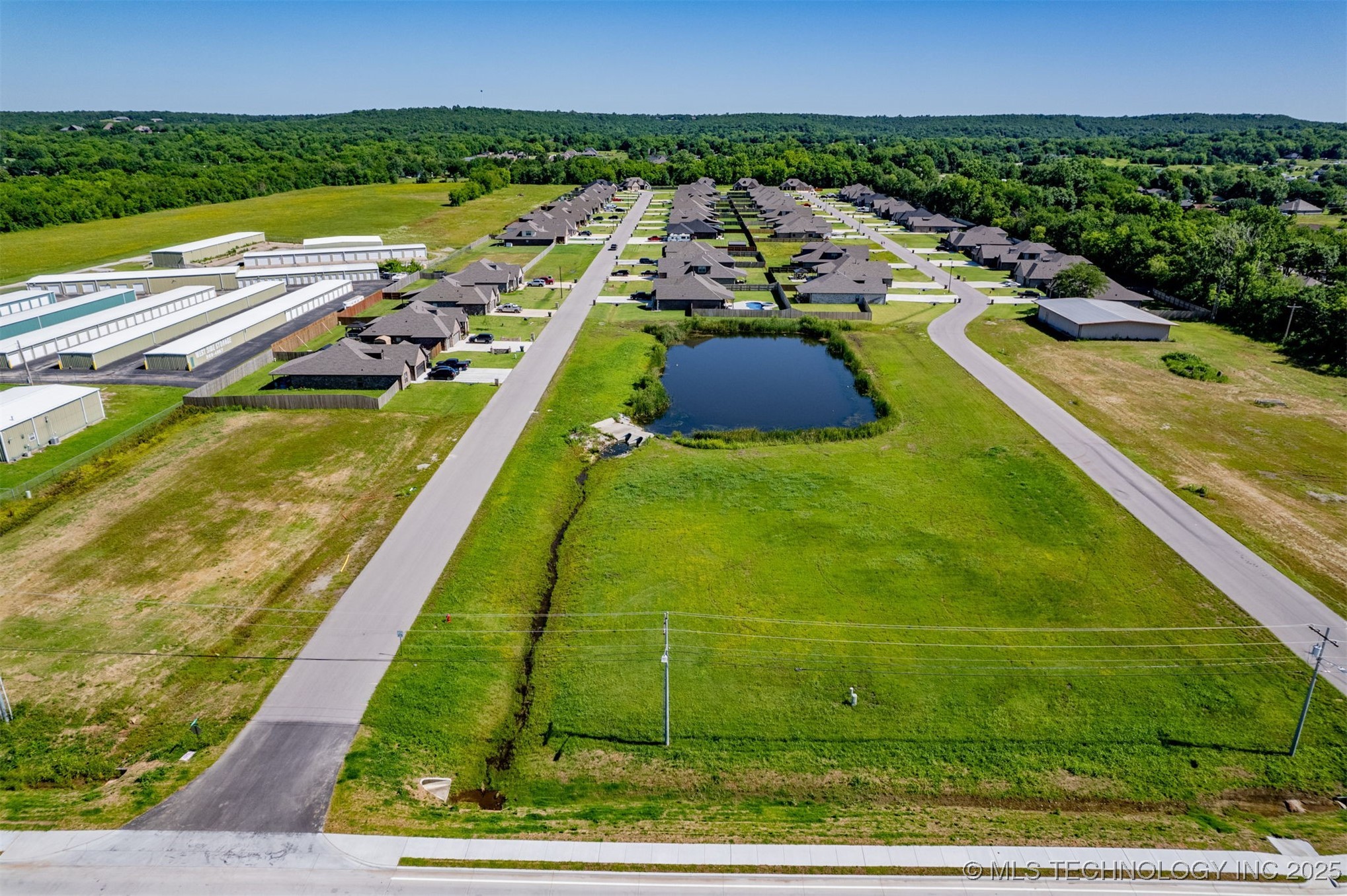 101 Castle Street Property Photo 8