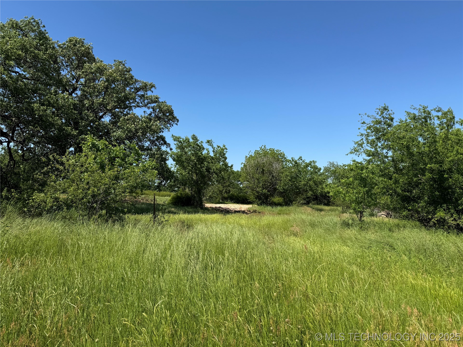 2668 Buck Horn Road Property Photo 2