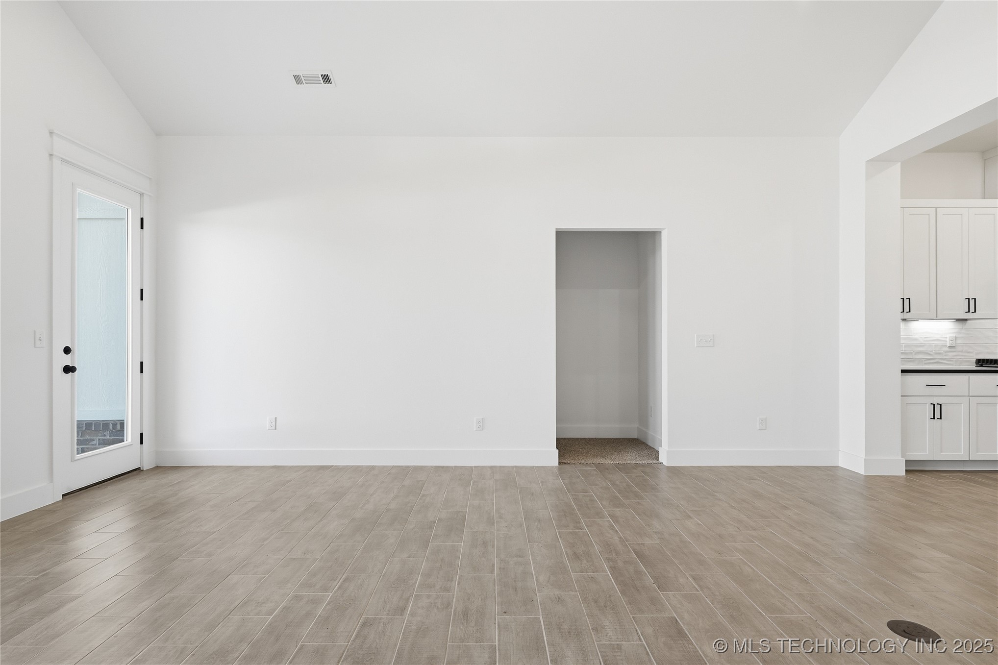 2045 E 130th Street S Property Photo 22