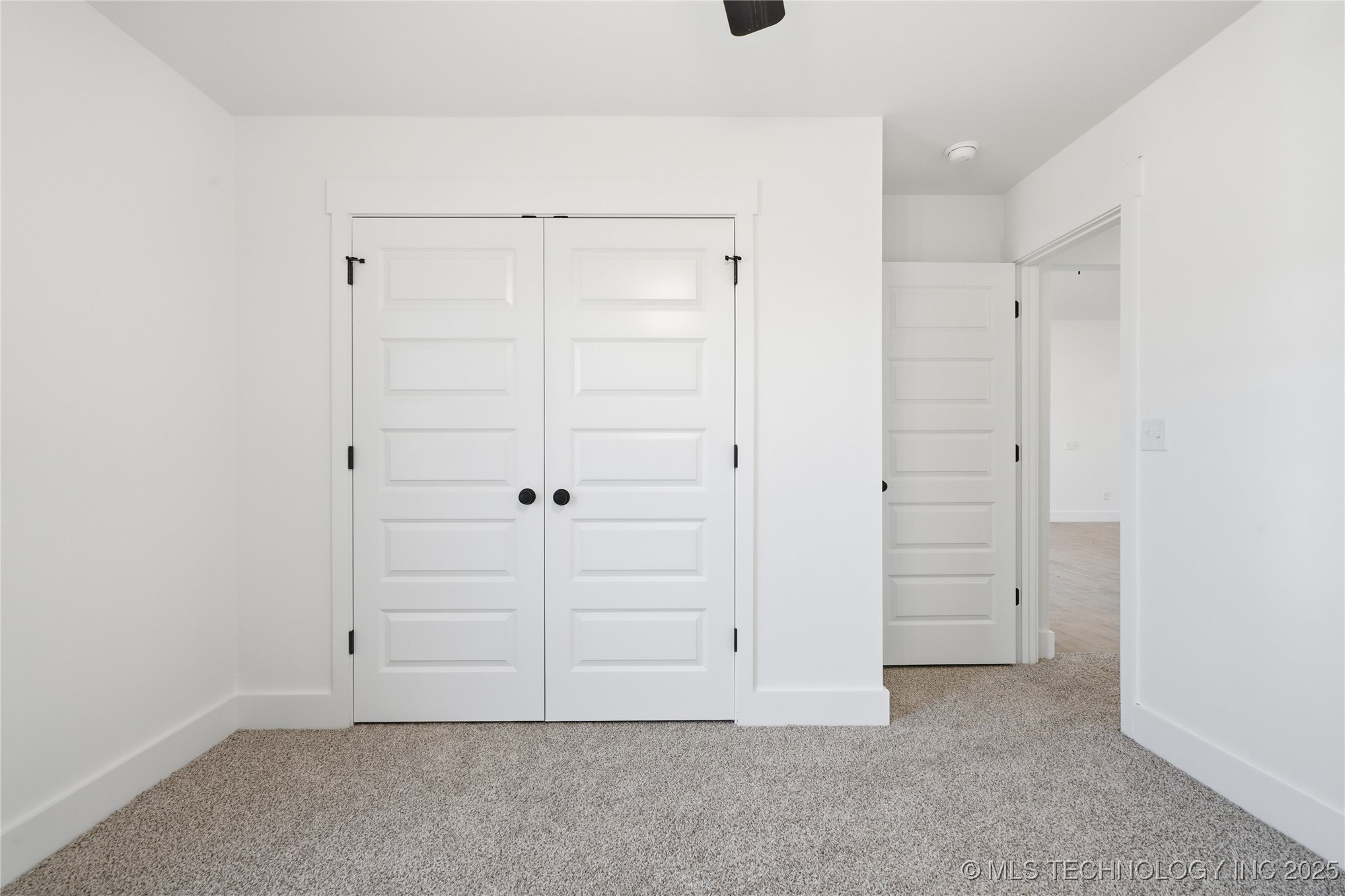 2045 E 130th Street S Property Photo 44