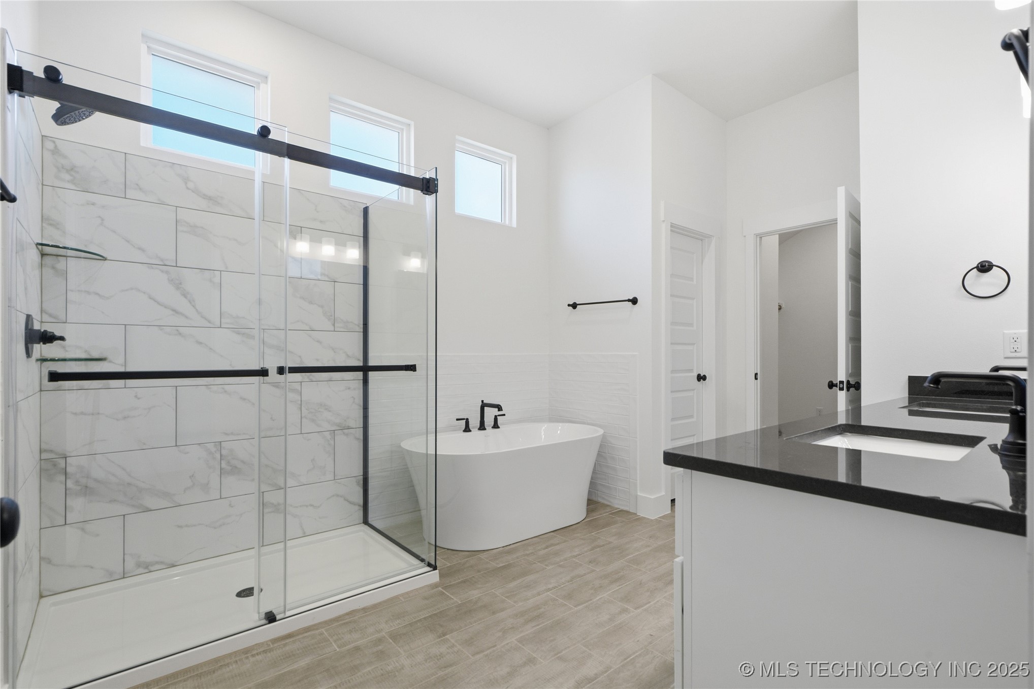 2045 E 130th Street S Property Photo 48