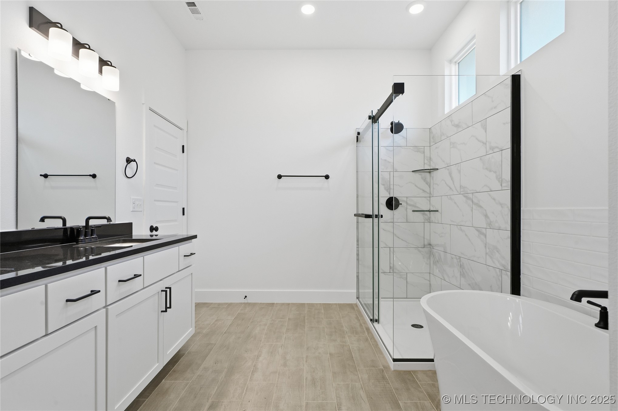 2045 E 130th Street S Property Photo 52