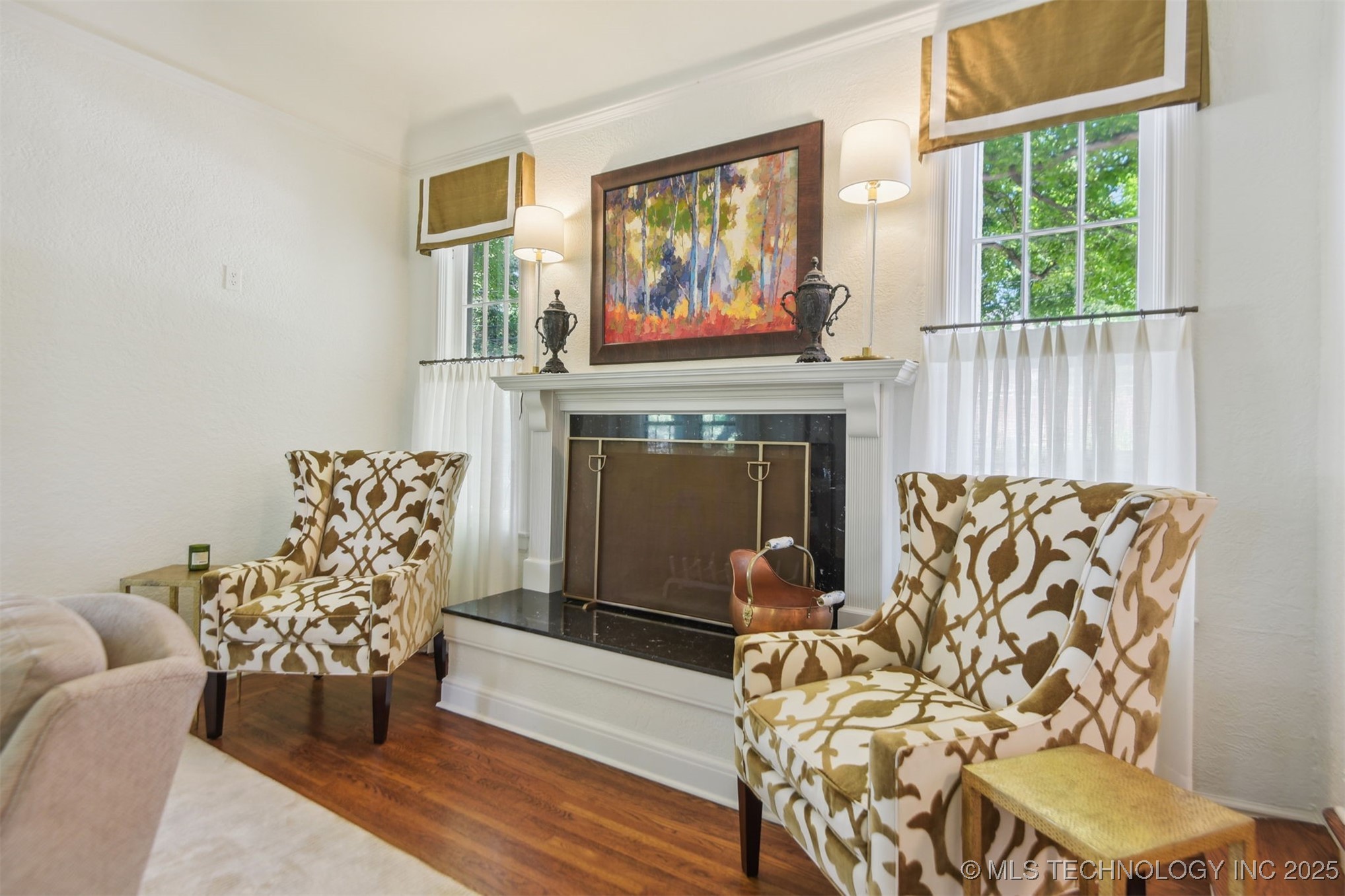 201 E 24th Place Property Photo 15