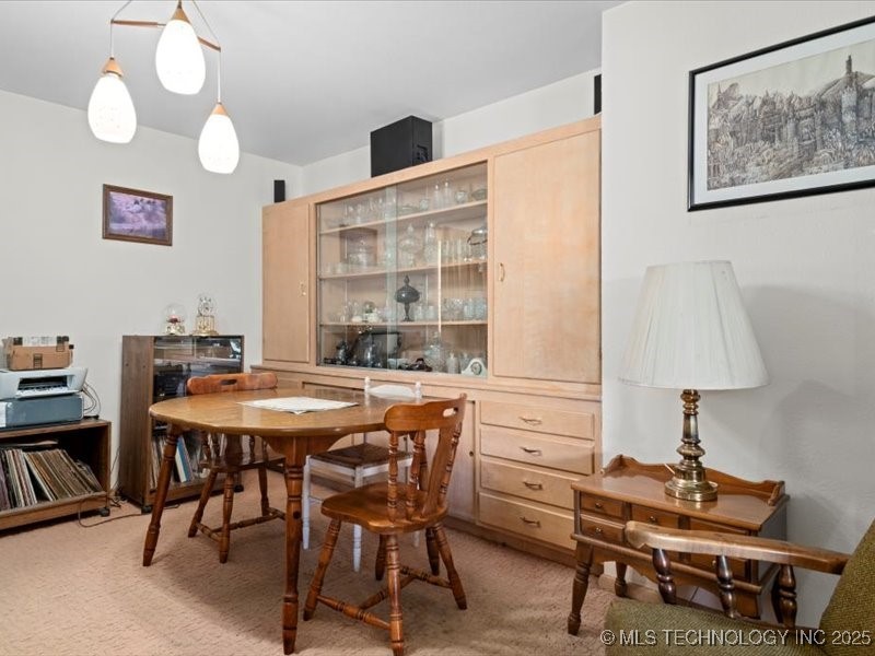 17574 Us Highway 60 Property Photo 5