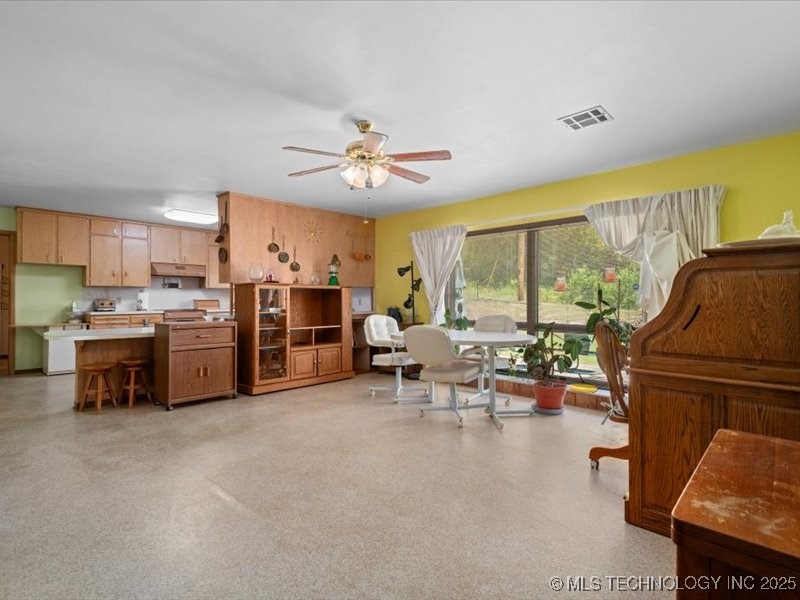 17574 Us Highway 60 Property Photo 16