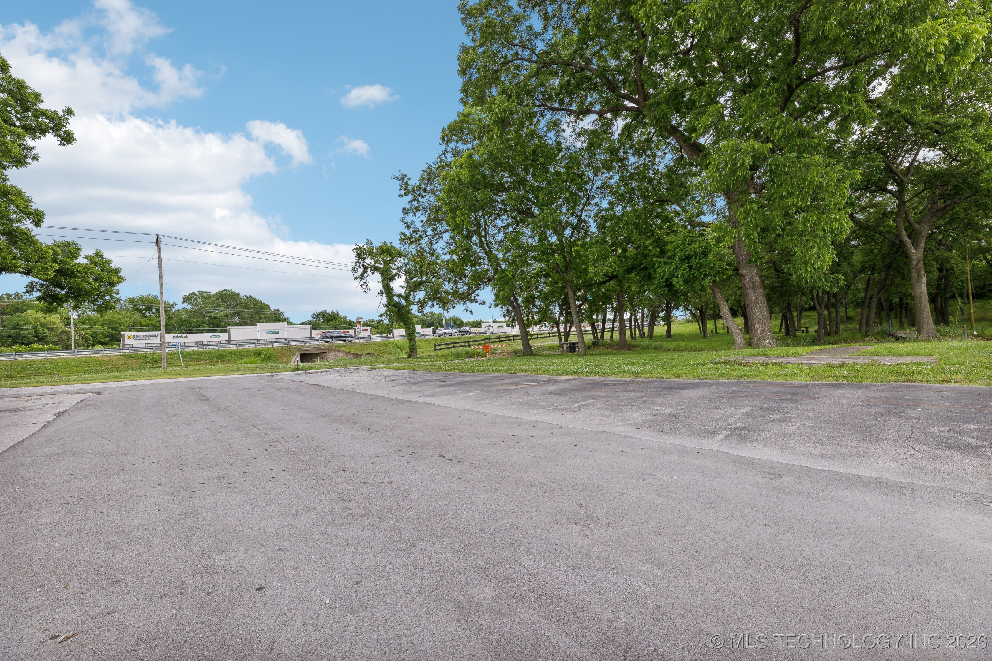 13802 S Union Place Property Photo 14