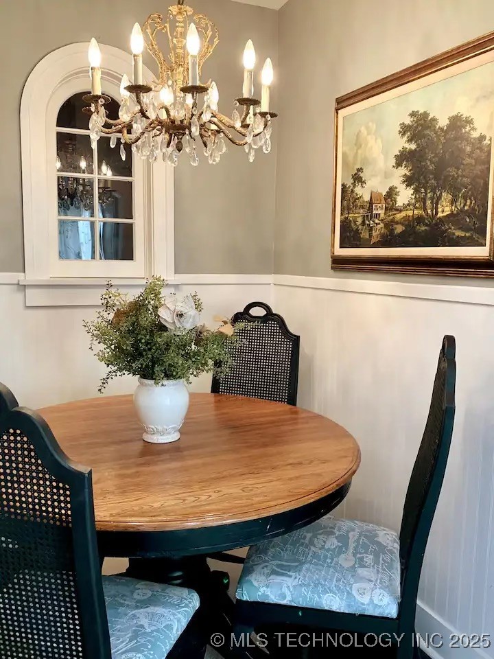 1124 W Elm Property Photo 10