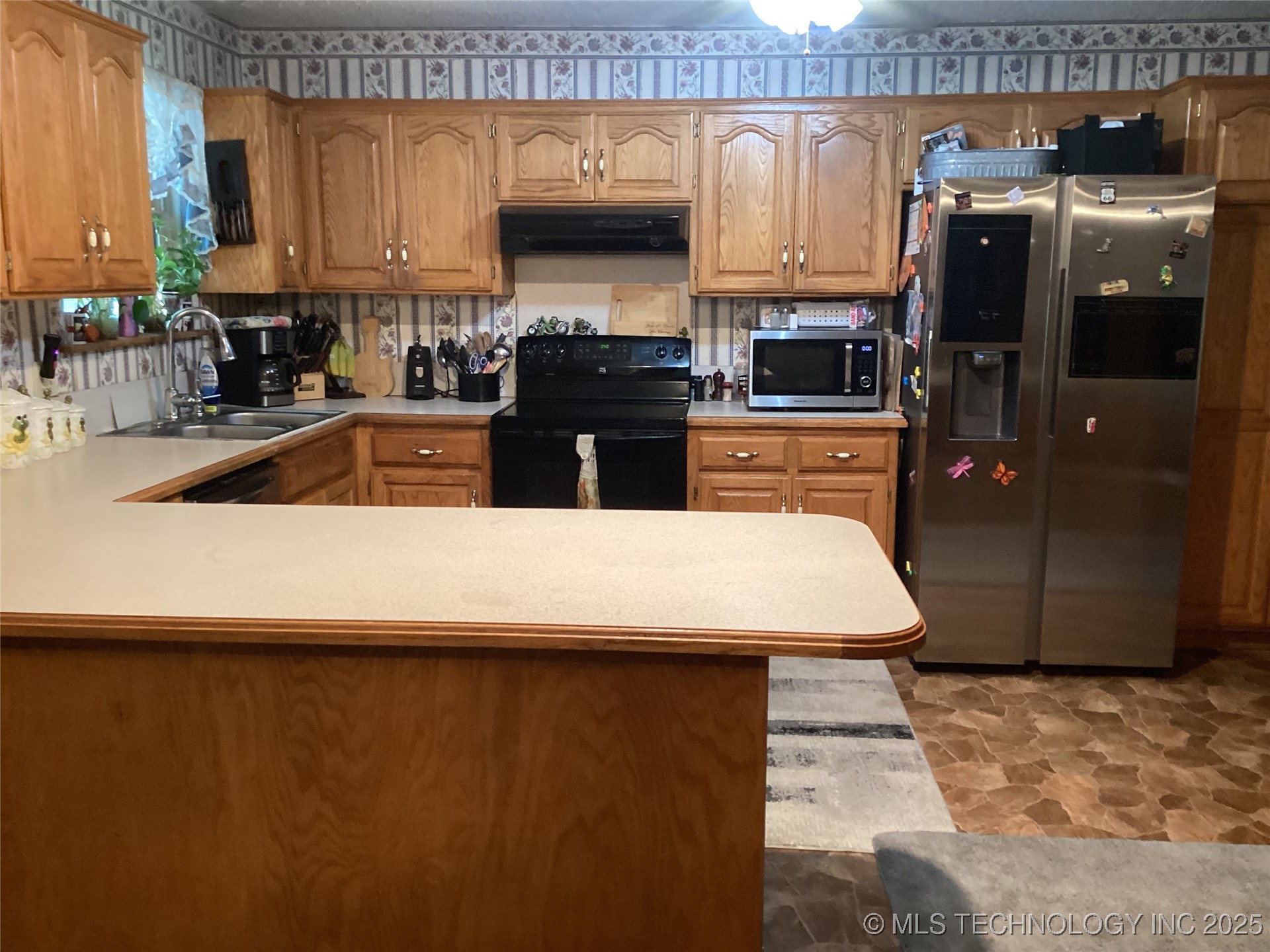 1201 N Kiowa Street Property Photo 4