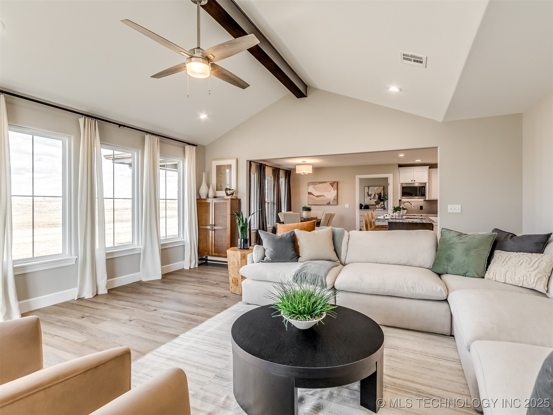 5818 Coldspring Lane Property Photo 9