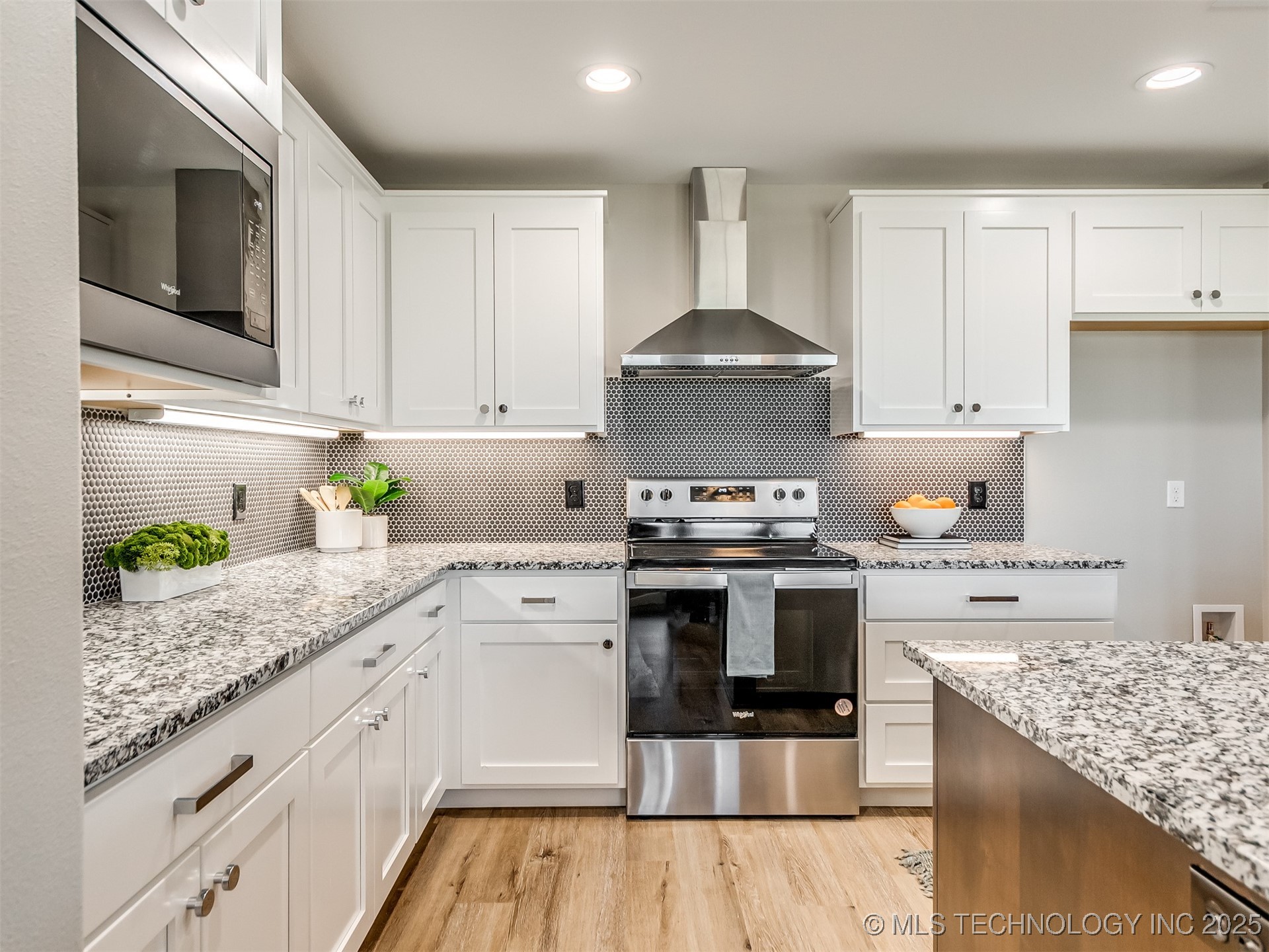 5818 Coldspring Lane Property Photo 14