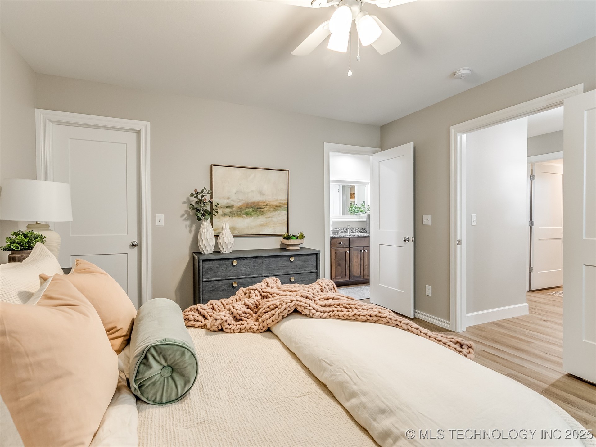 5818 Coldspring Lane Property Photo 35