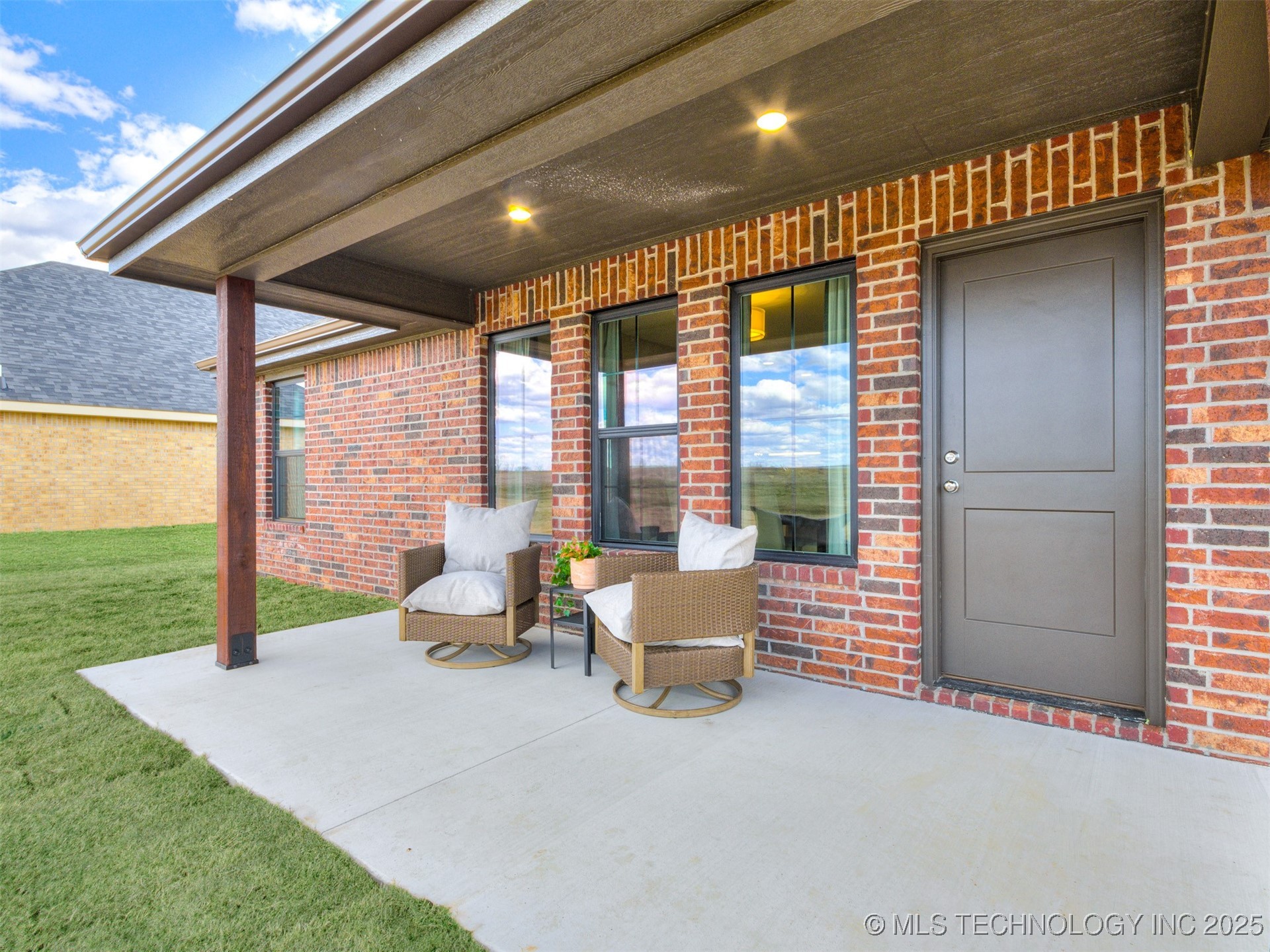 5818 Coldspring Lane Property Photo 38