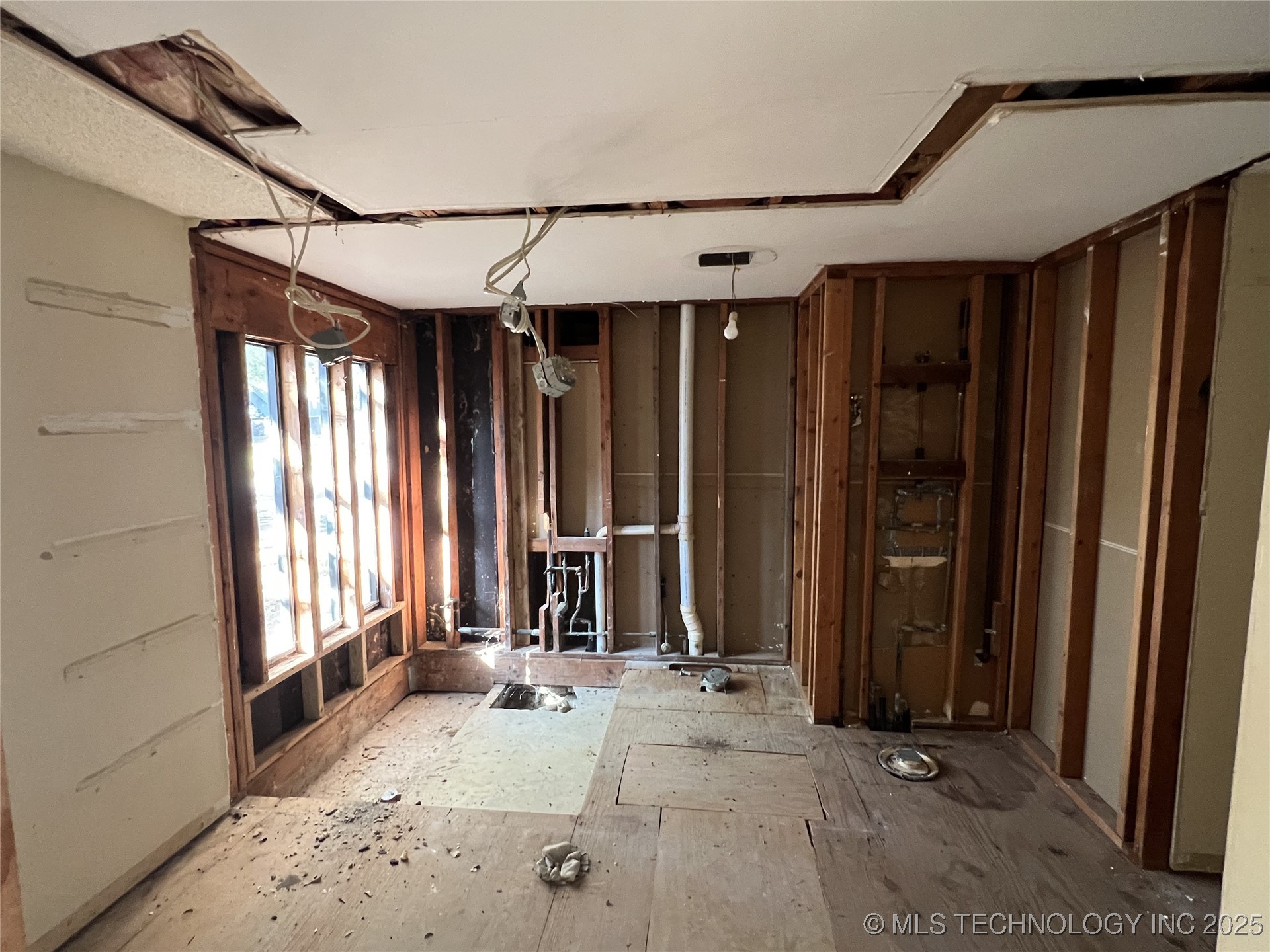 4606 E 76th Street Property Photo 19