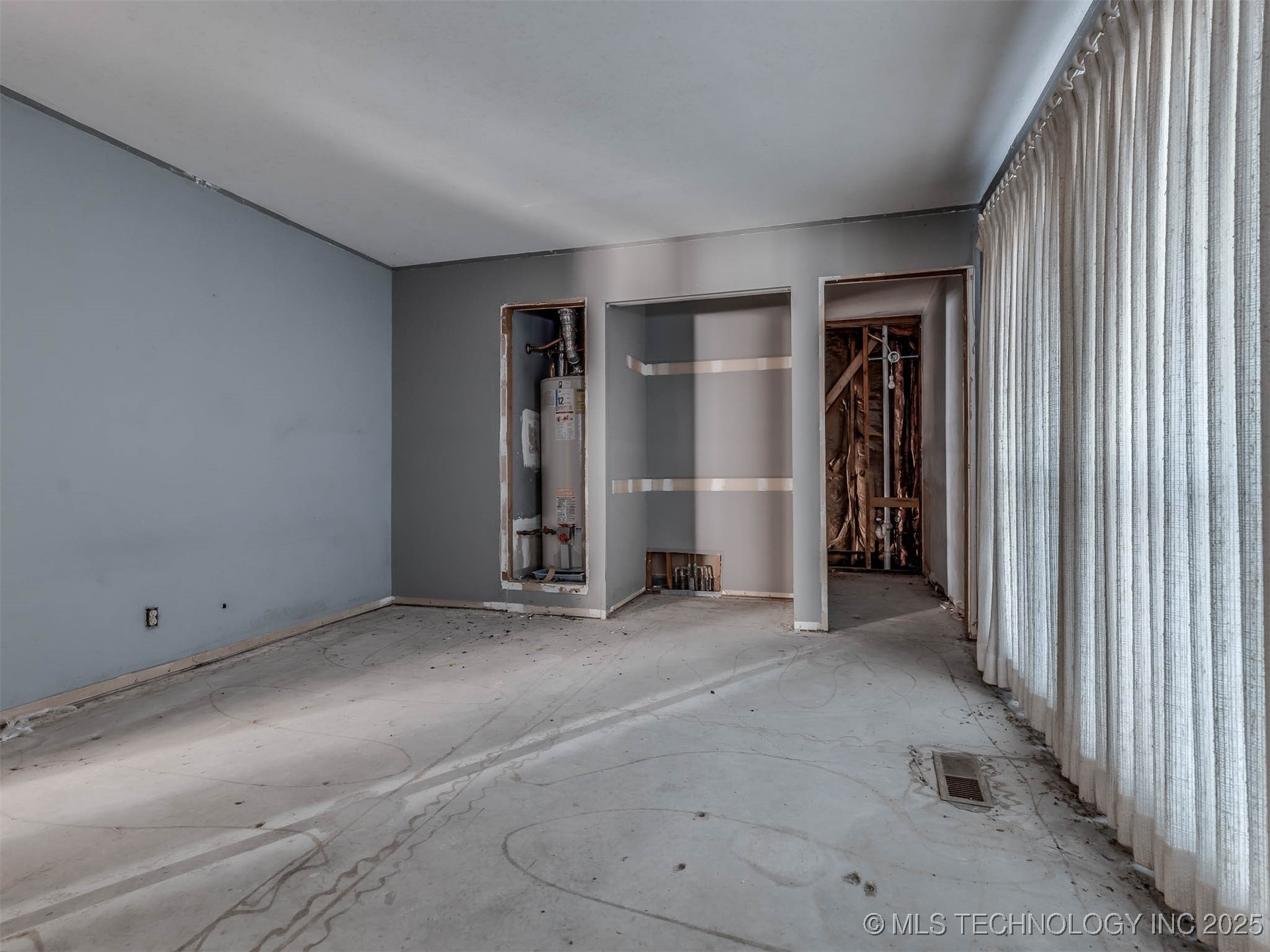 4606 E 76th Street Property Photo 20