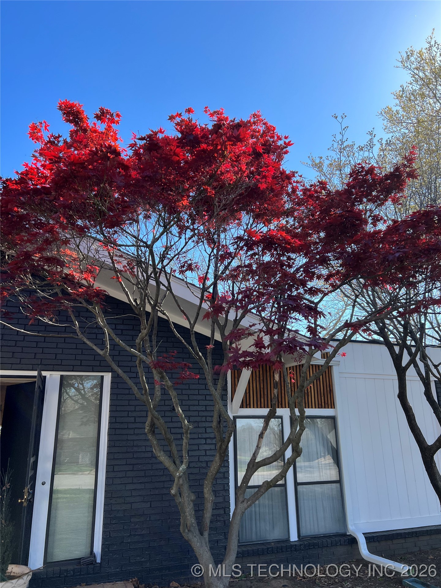 4606 E 76th Street Property Photo 27