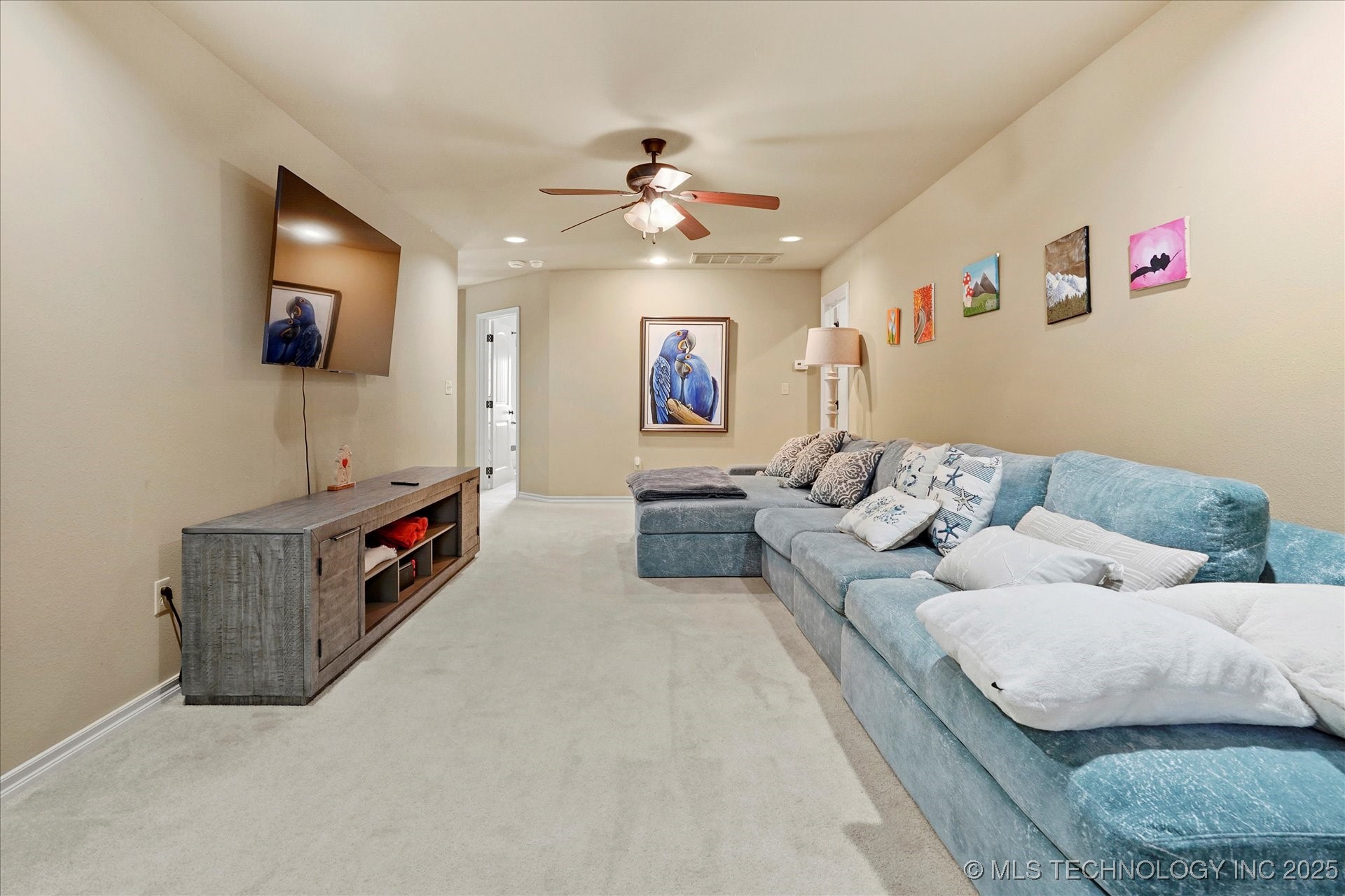 12643 S 67th East Avenue Property Photo 27