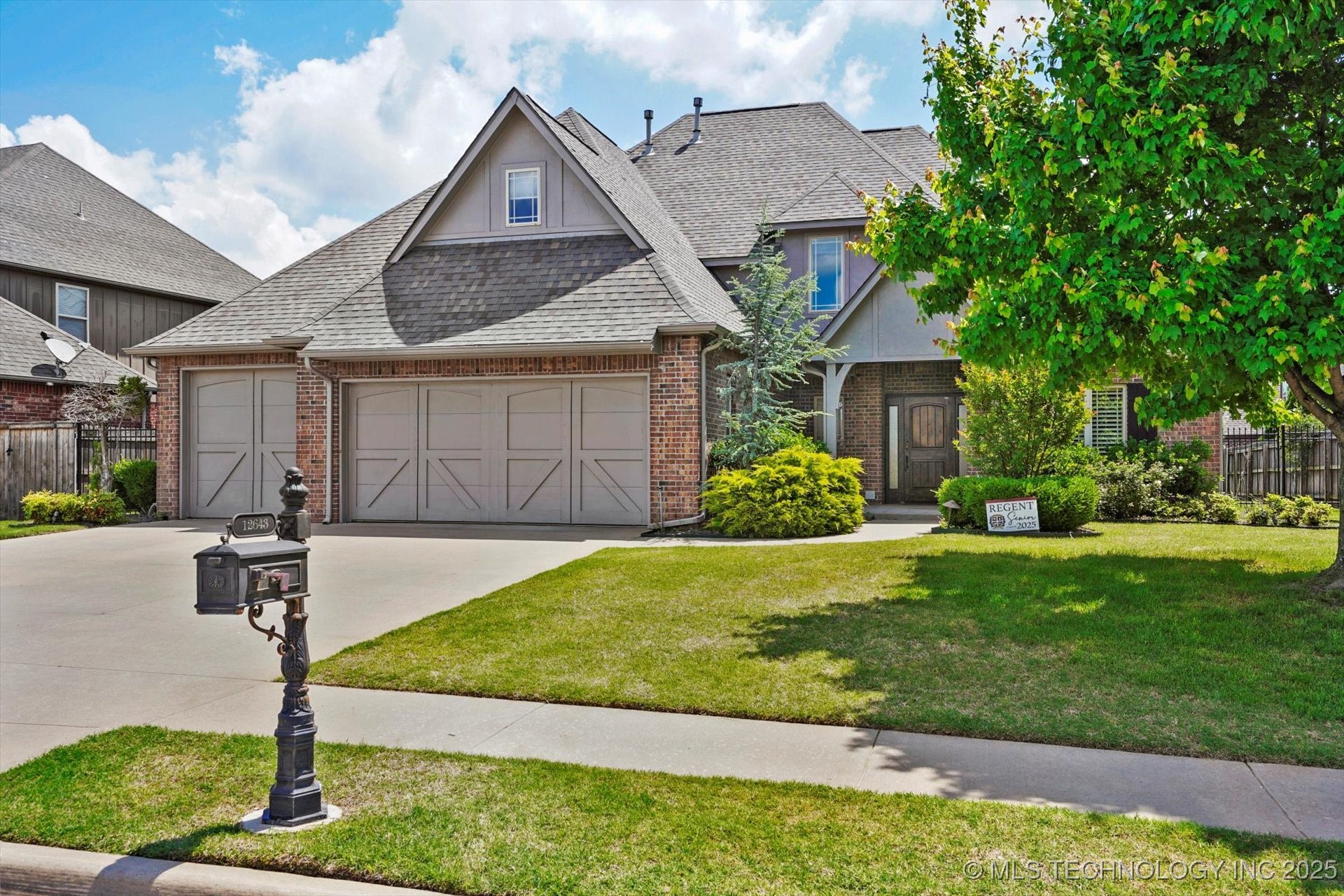 12643 S 67th East Avenue Property Photo 50