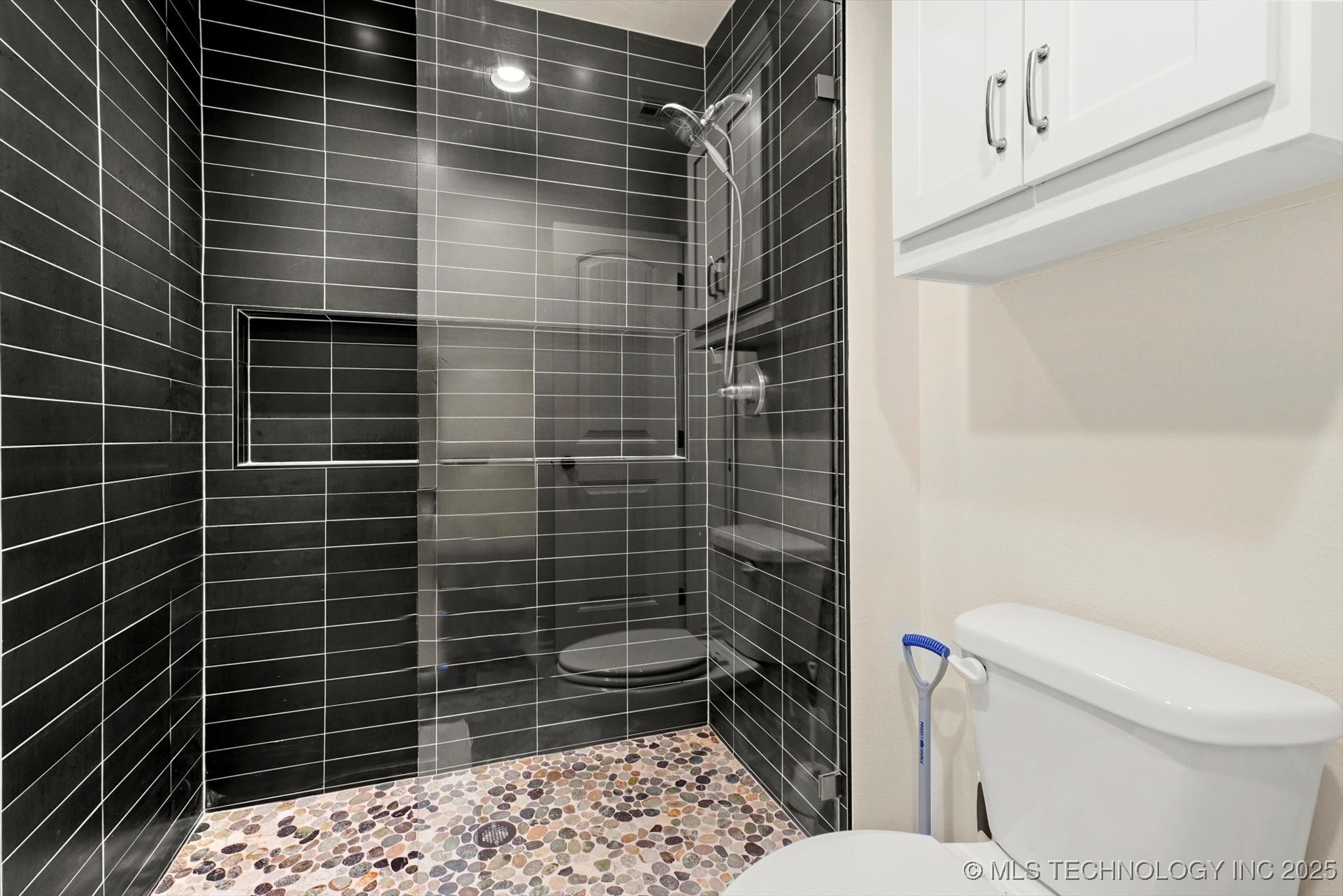 12643 S 67th East Avenue Property Photo 54