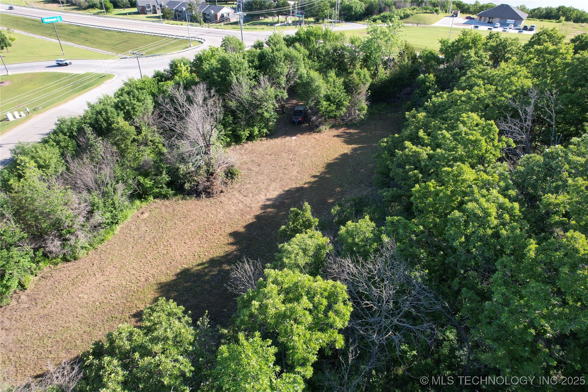 Airport Road Property Photo 3