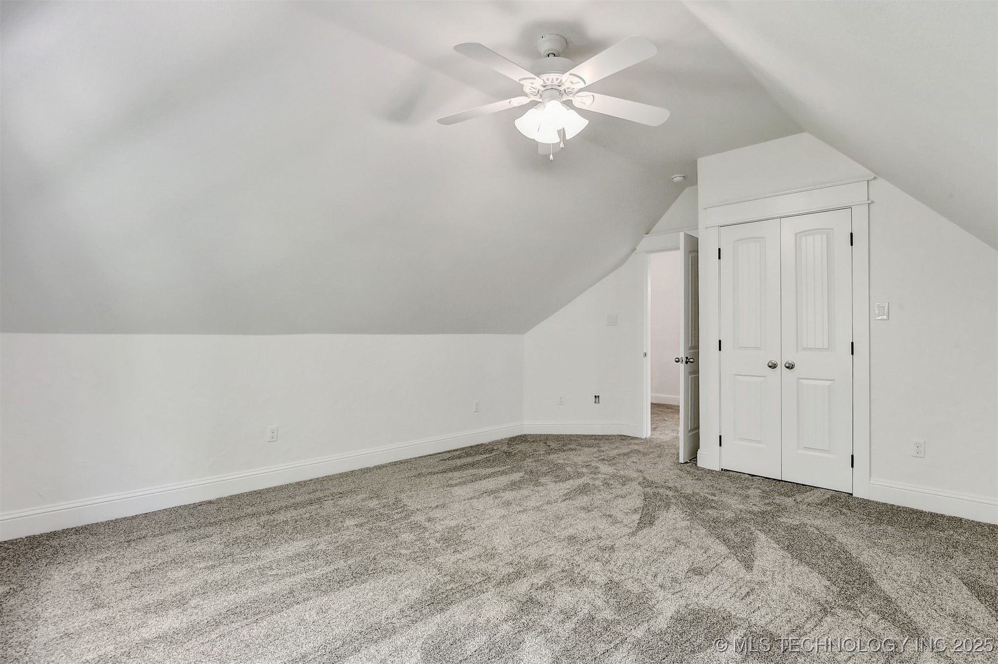 900 W Hardesty Road Property Photo 25