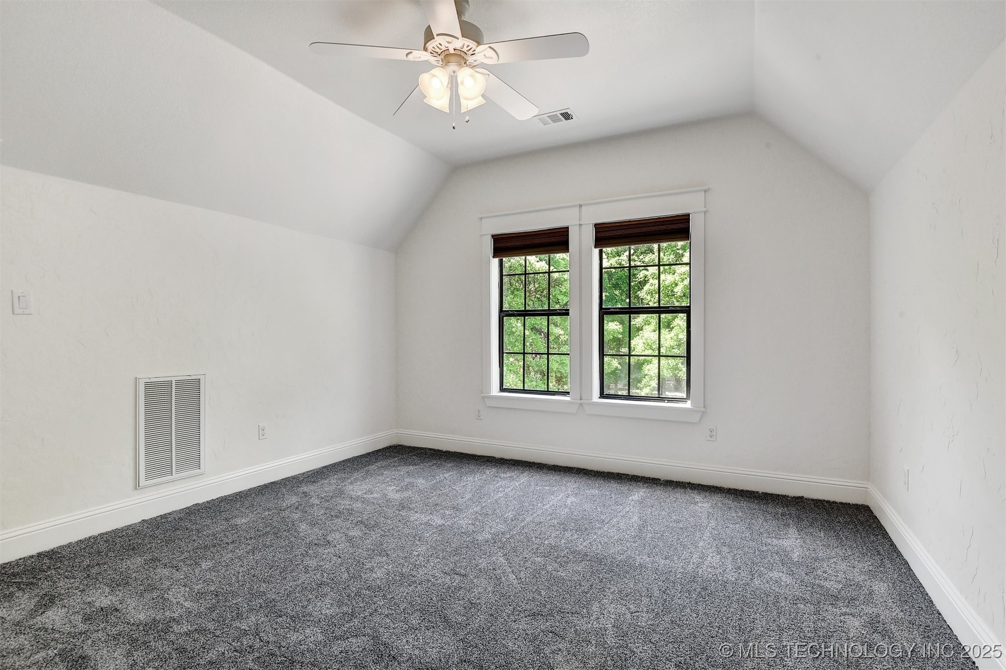 900 W Hardesty Road Property Photo 26